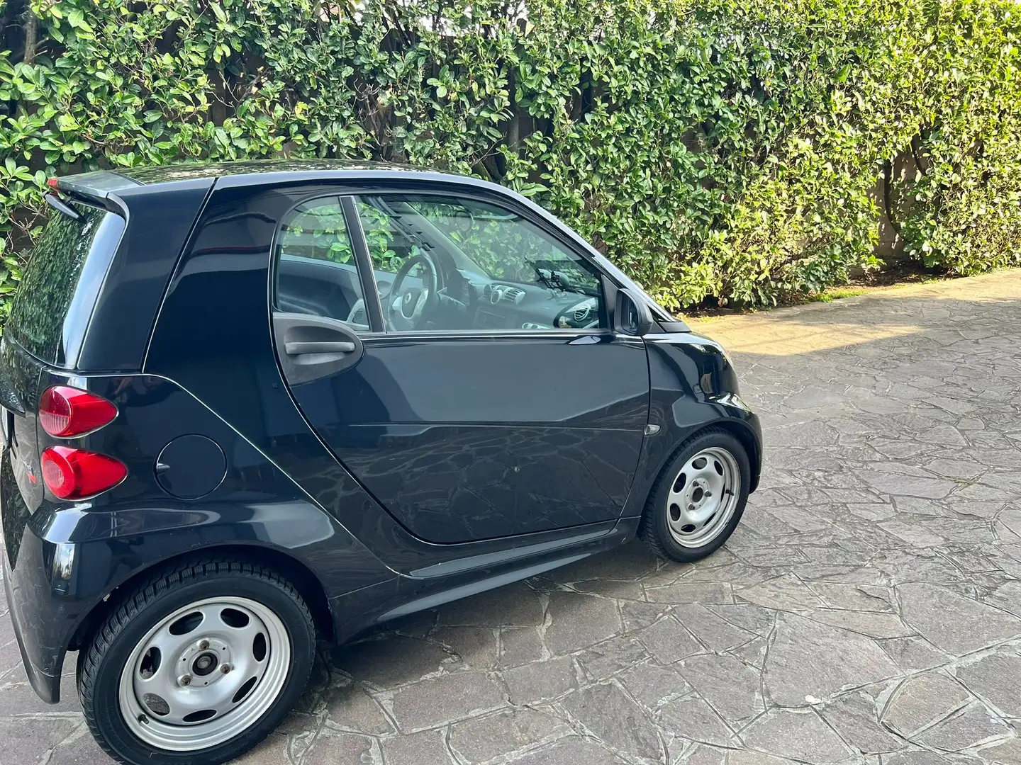 smart forTwo mhd Pulse 71cv doppio treno ruote Nero - 2