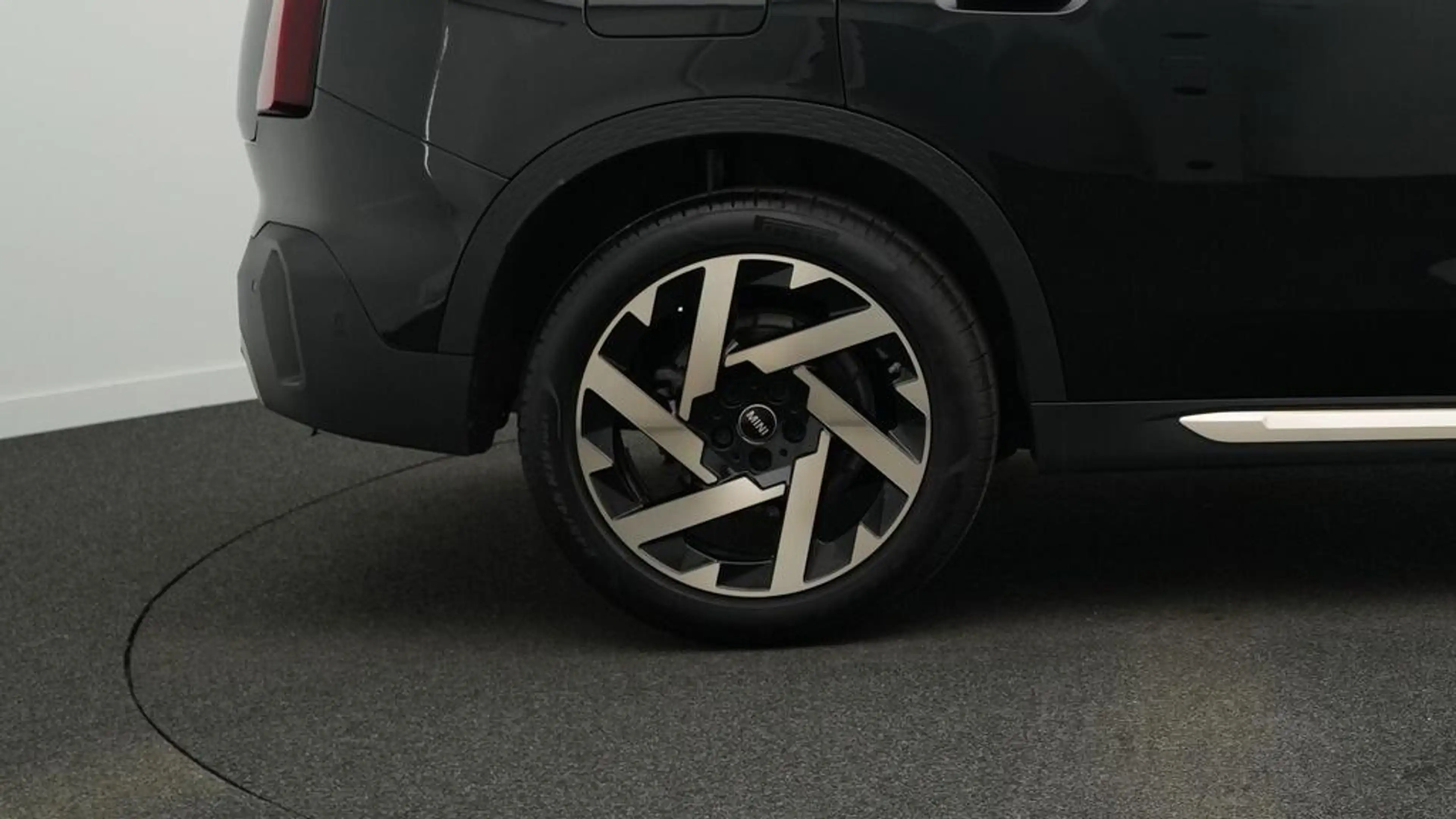 MINI Countryman C Favoured Trim — photo 11