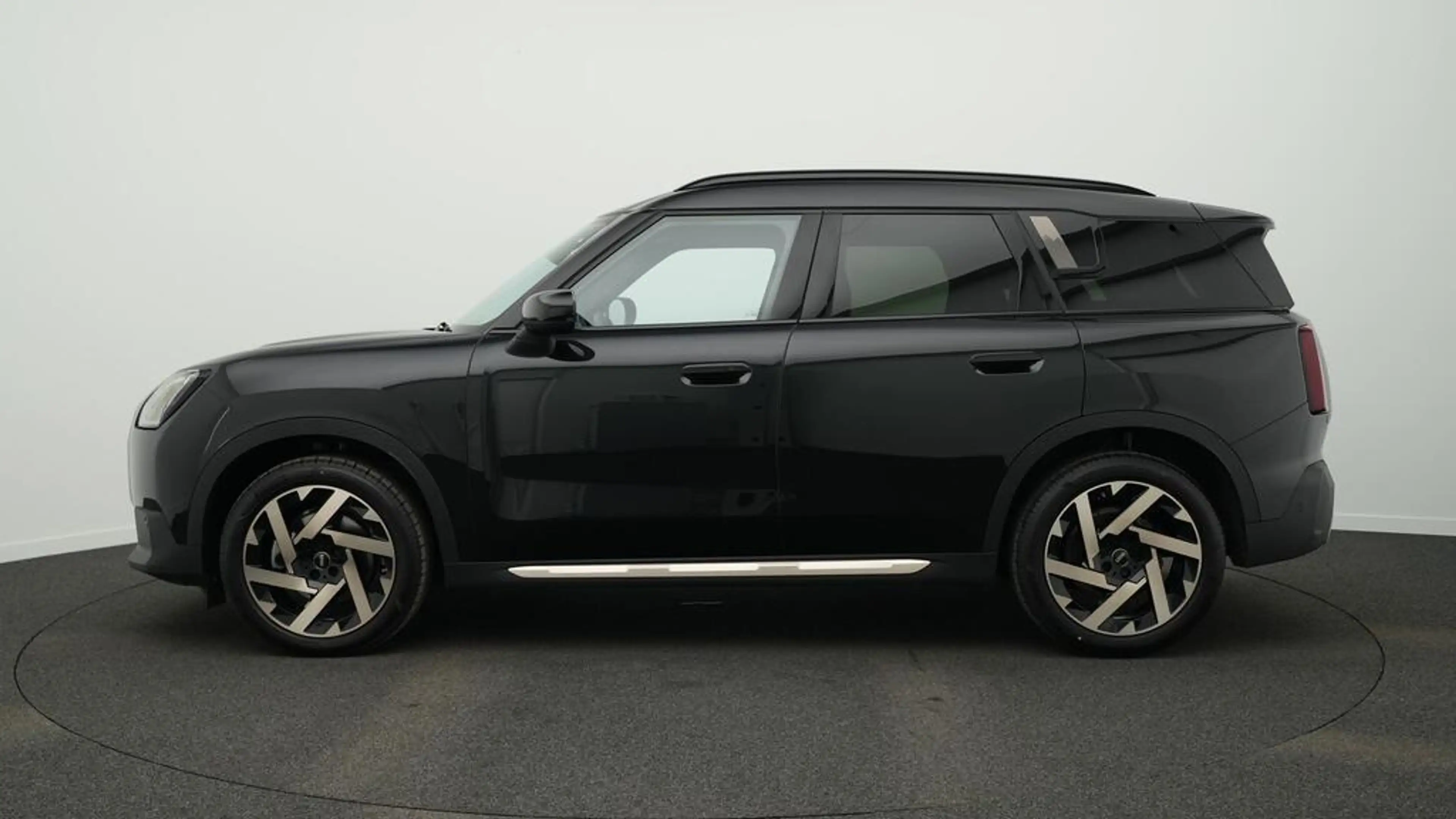 MINI Countryman C Favoured Trim — photo 2