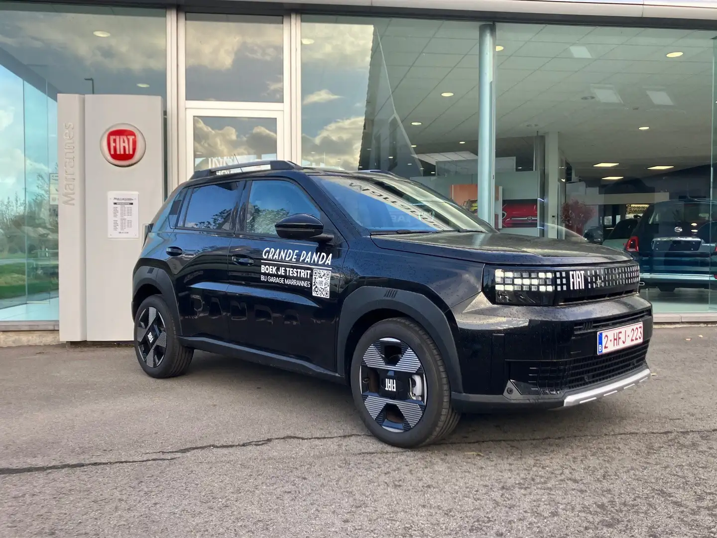 Fiat Grande Panda 1.2 Turbo Benzine 100 PK AUTOMAAT | SNEL LEVERBAAR Noir - 2