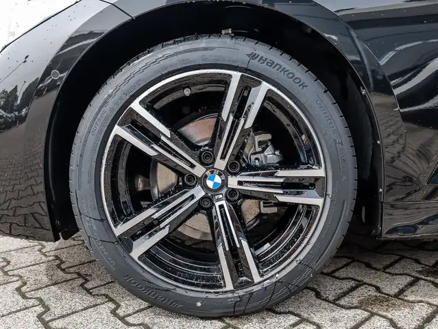 BMW M view 4
