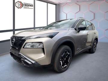 e-Power N-Trek*NAVI*KAMERA*SHZ*LHZ*PDC*