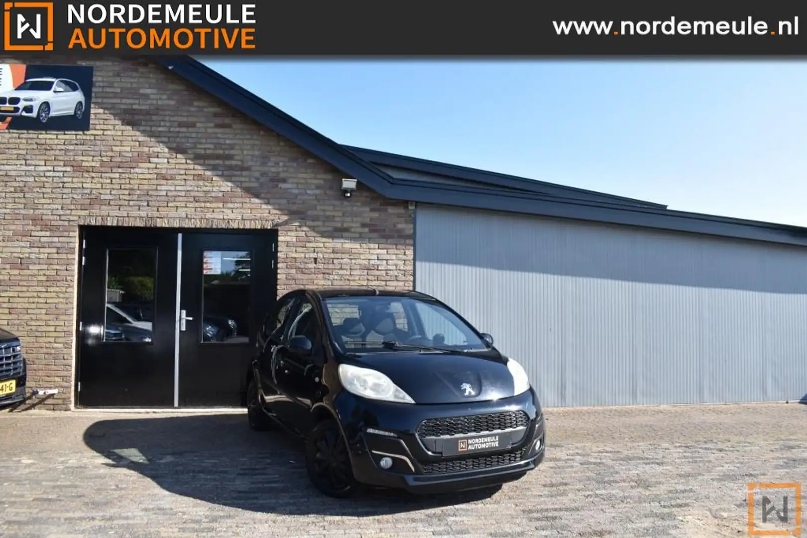 Peugeot 107 1.0 ACTIVE, Airco, AllSeasons, 5drs. Noir - 1
