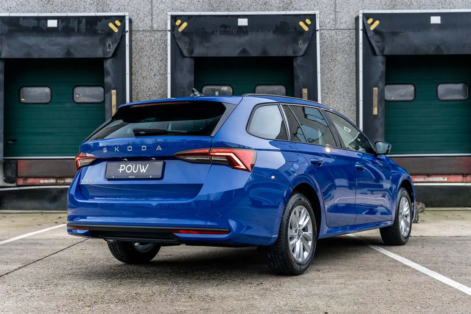 Skoda Octavia Combi 1.5 TSI 115pk DSG MHEV Selection | Trekhaak Blauw - 2