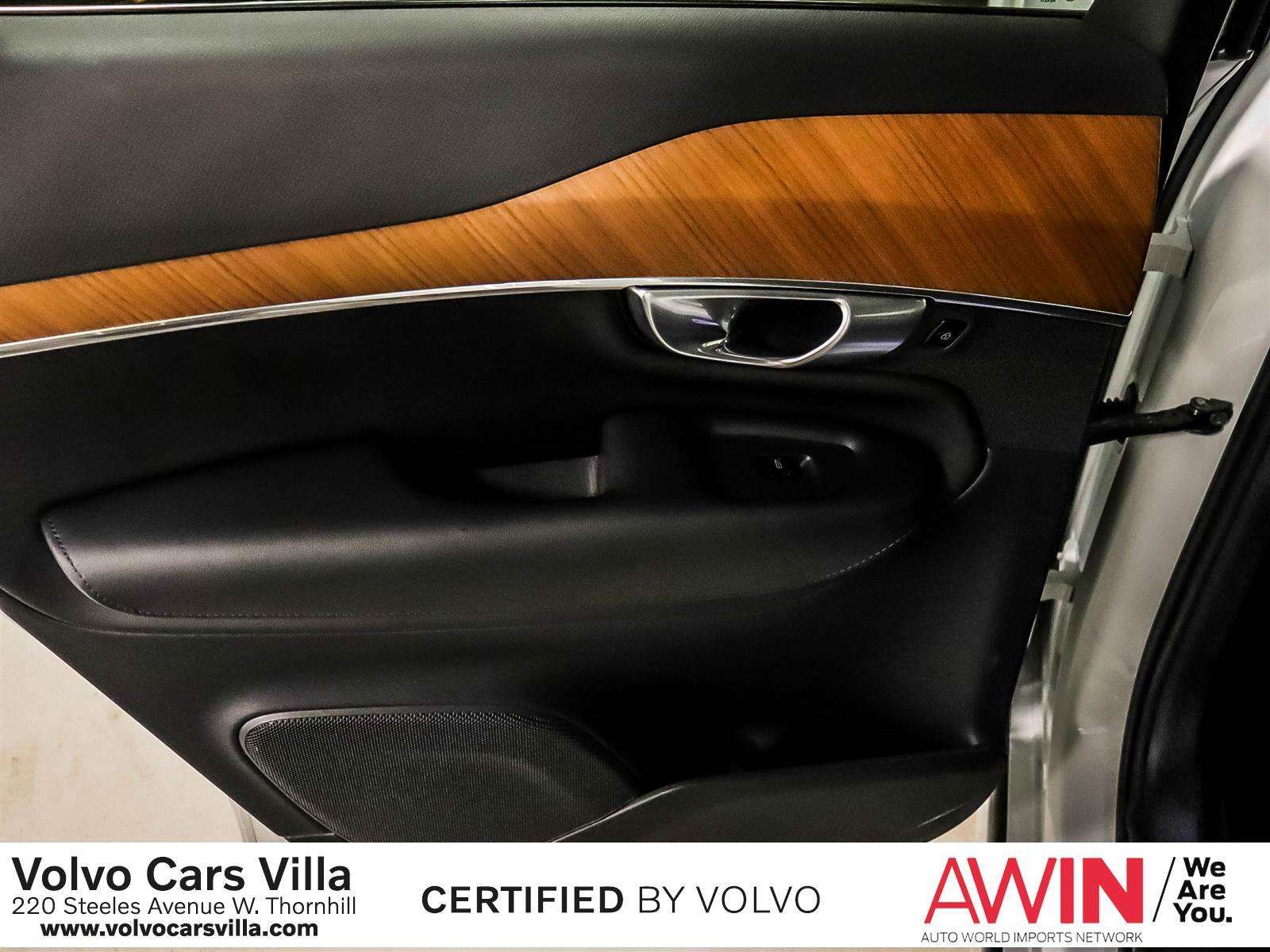 2024 Volvo XC90 B6 AWD Plus Bright Theme 7-Seater thumb 11