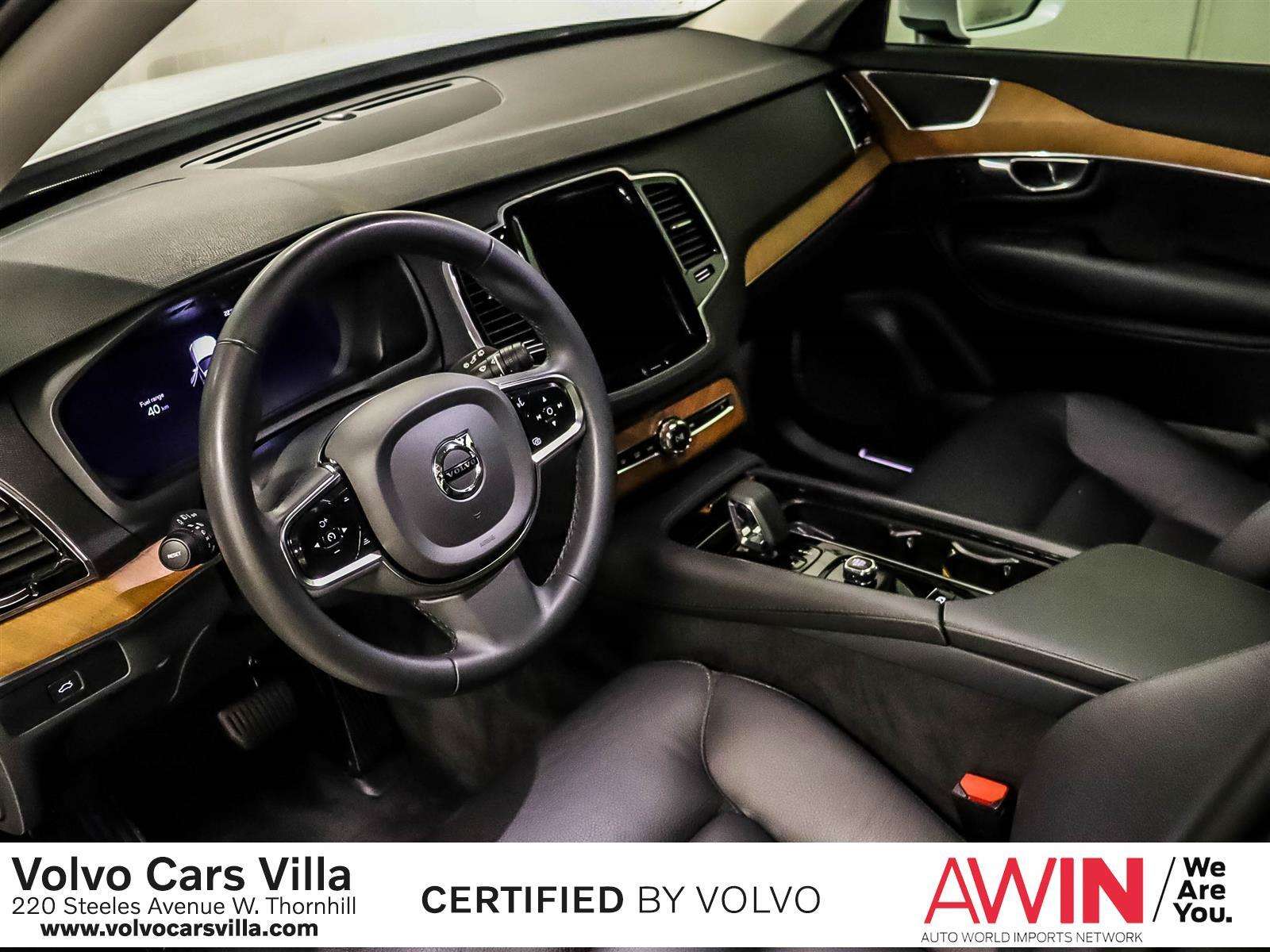 2024 Volvo XC90 B6 AWD Plus Bright Theme 7-Seater alt 5
