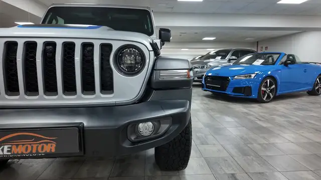 Jeep Wrangler view 10