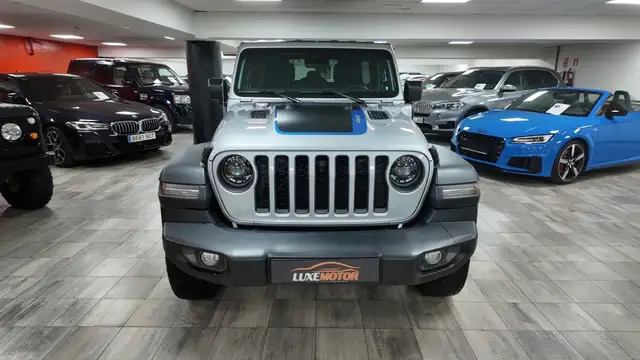 Jeep Wrangler view 2