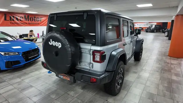 Jeep Wrangler view 6