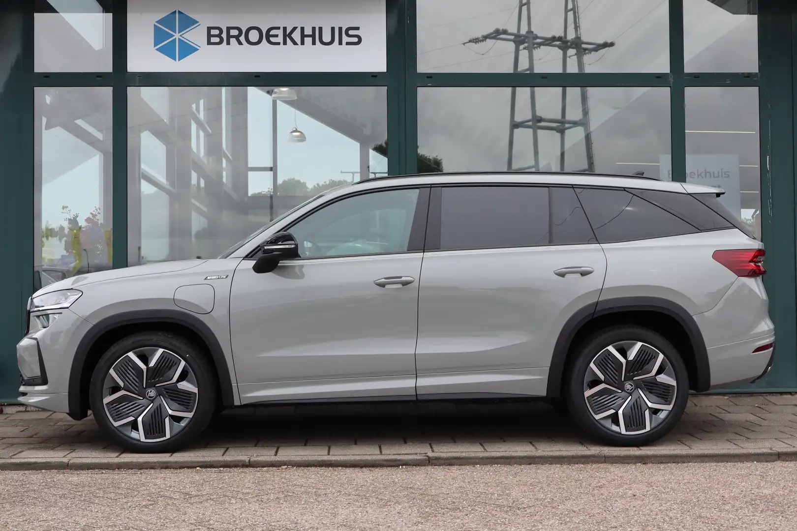 Skoda Kodiaq Sportline Business | Achteruitrijcamera | Crew Pro Grijs - 2