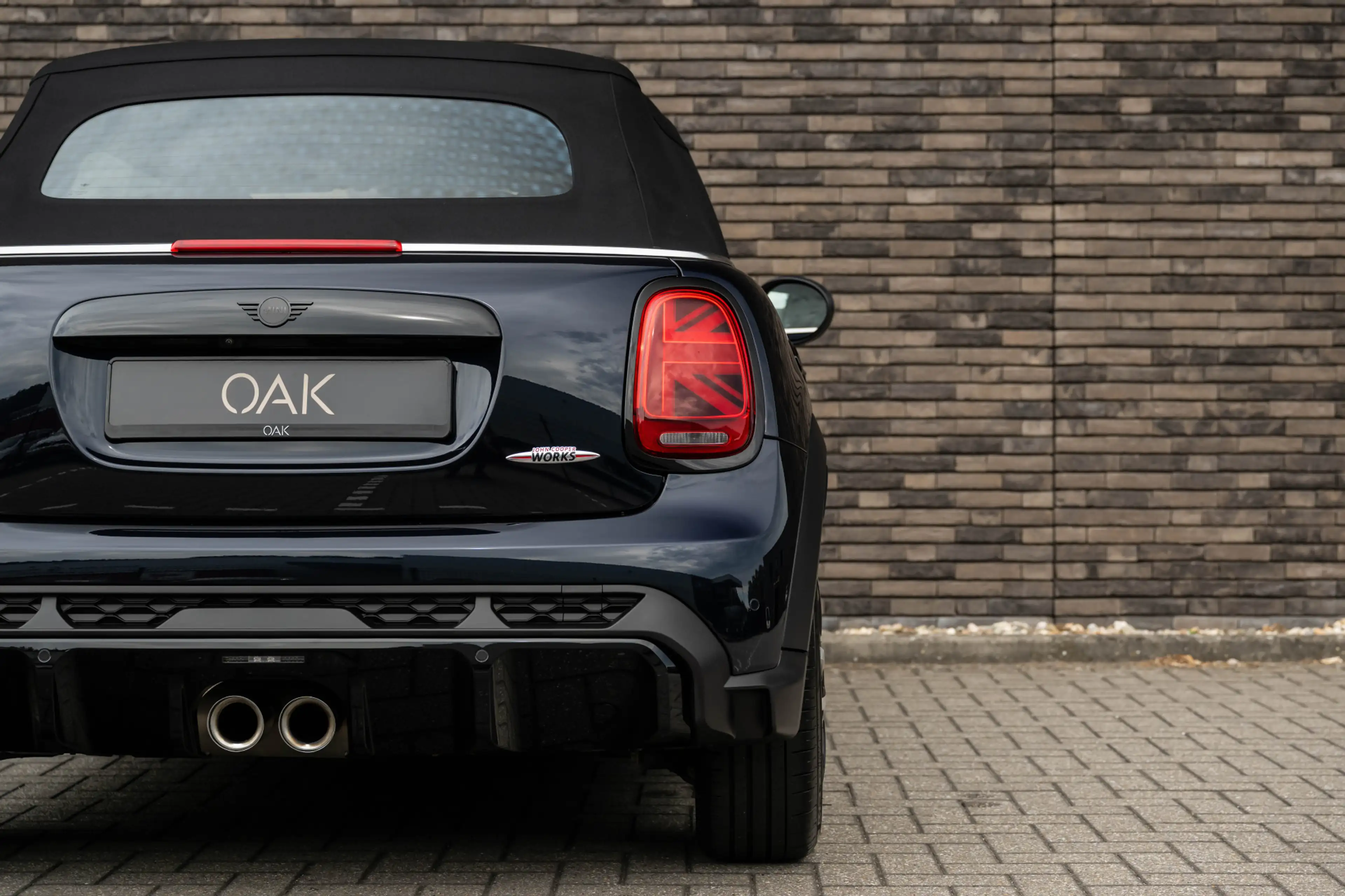 MINI John Cooper Works Cabrio 2.0 F1 Aut. | Navi | Schaalstoelen | H&K | Head-Up — photo 10