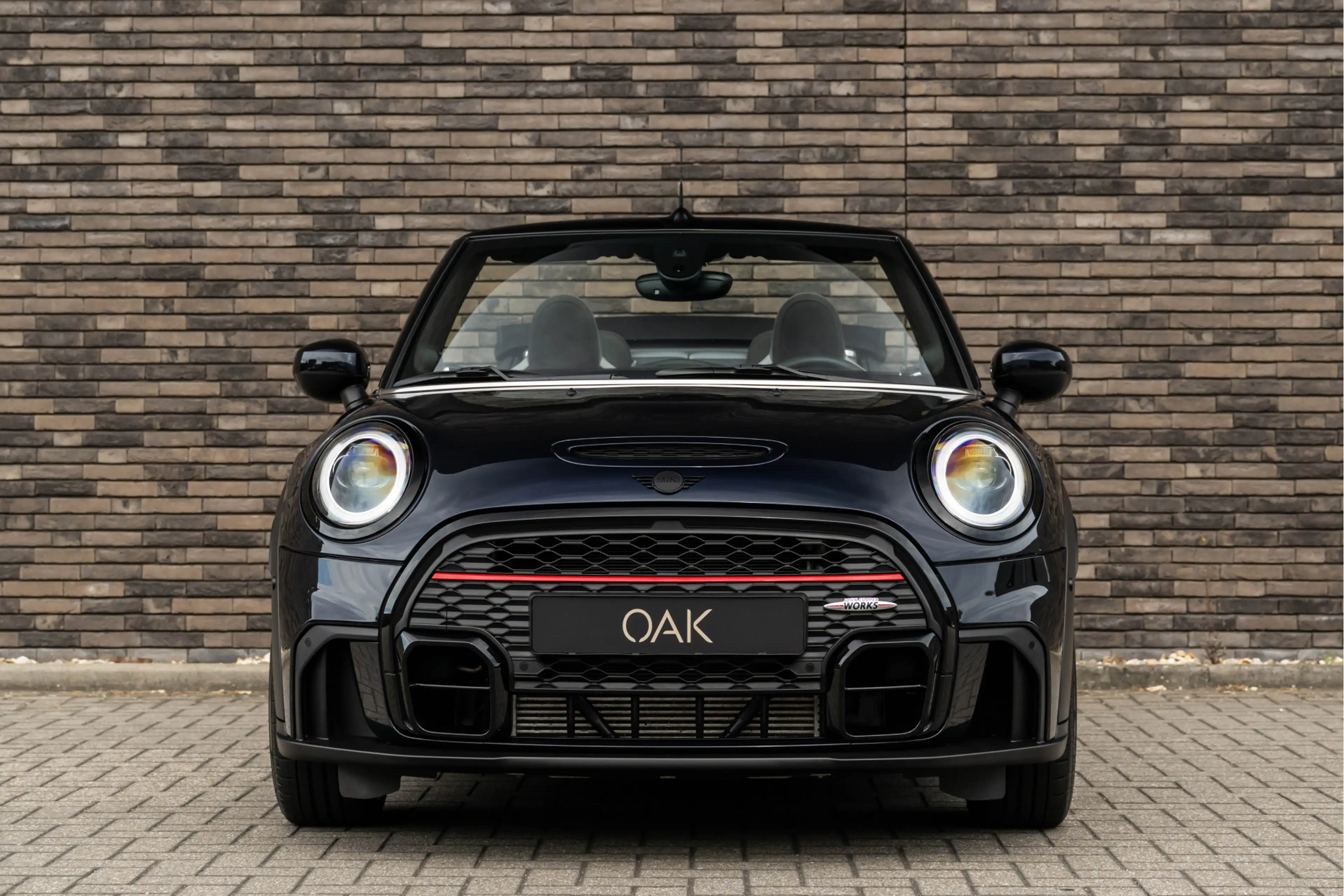 MINI John Cooper Works Cabrio 2.0 F1 Aut. | Navi | Schaalstoelen | H&K | Head-Up — photo 3