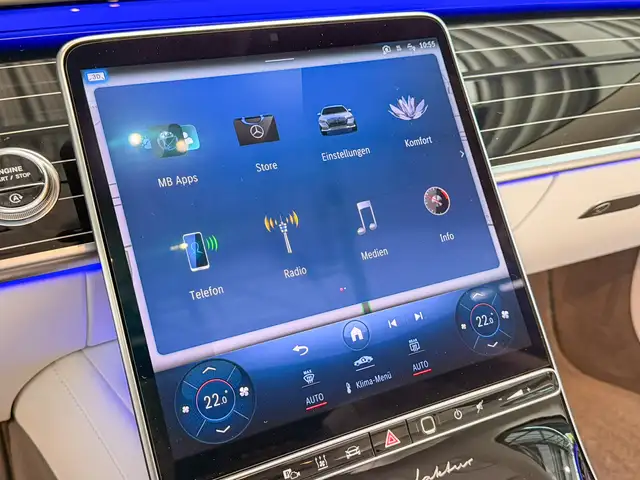 Mercedes-Benz S-Class view 23