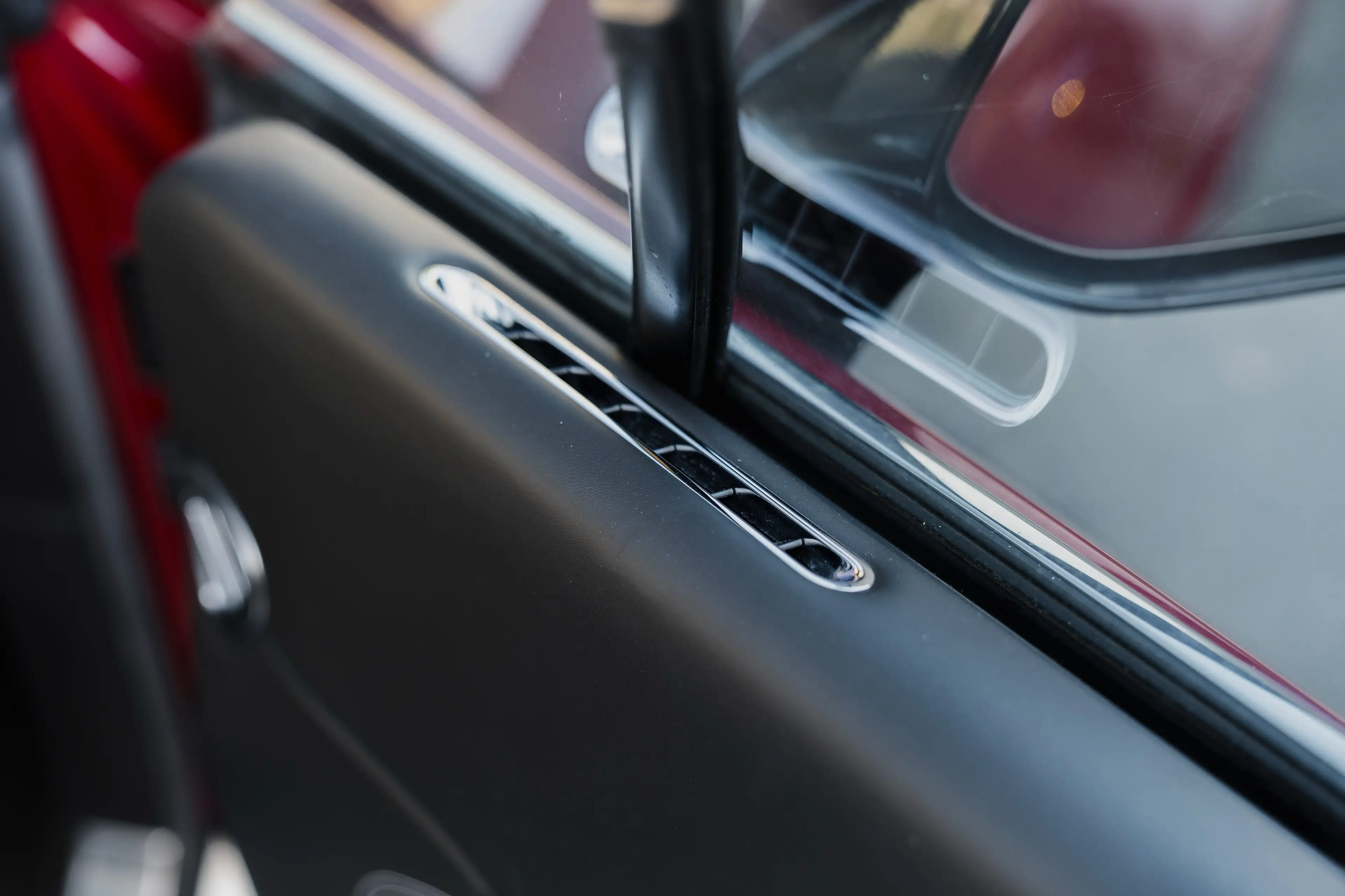 Bentley Continental GT V8S Concours Series — photo 11
