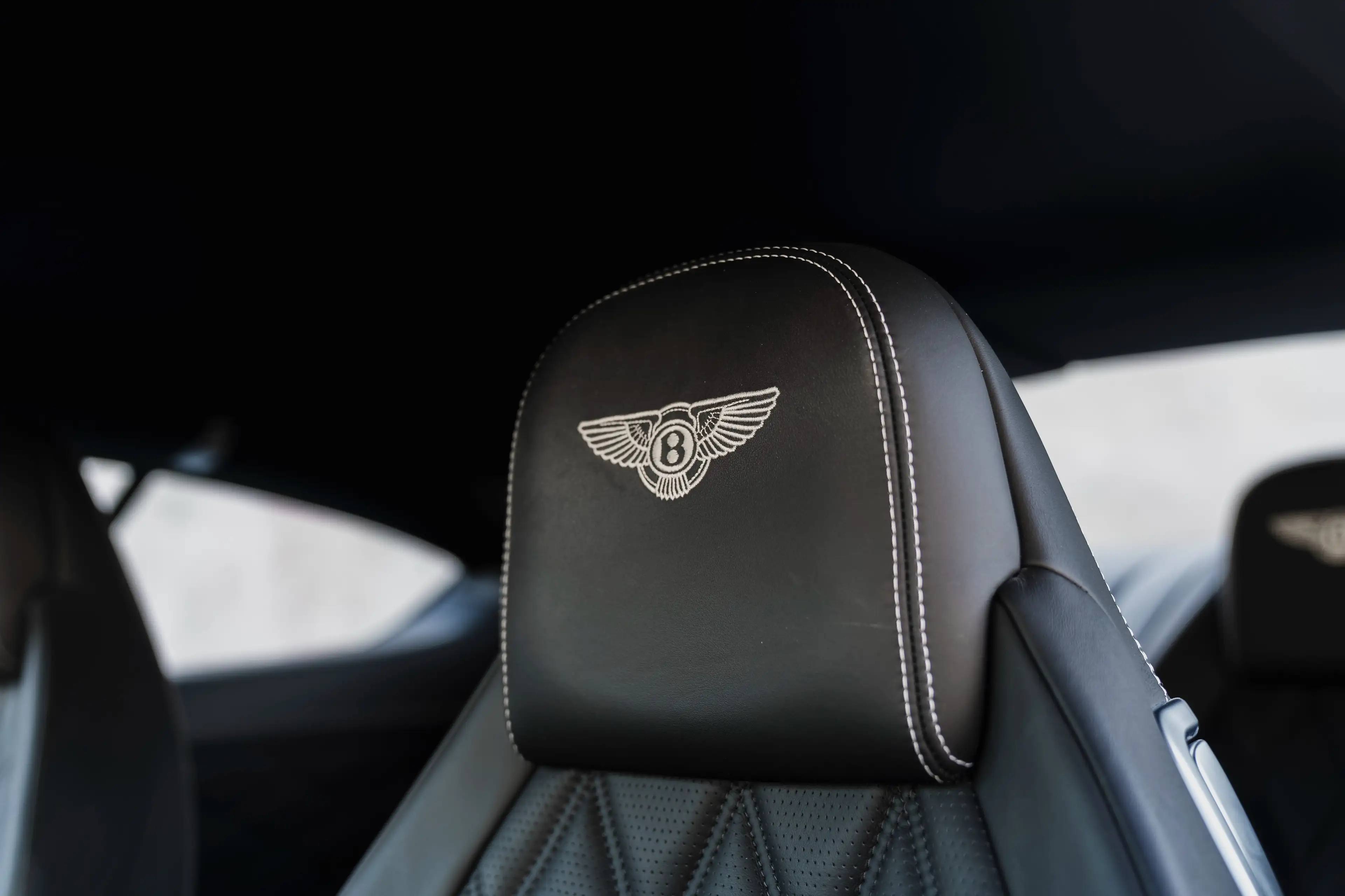 Bentley Continental GT V8S Concours Series — photo 9