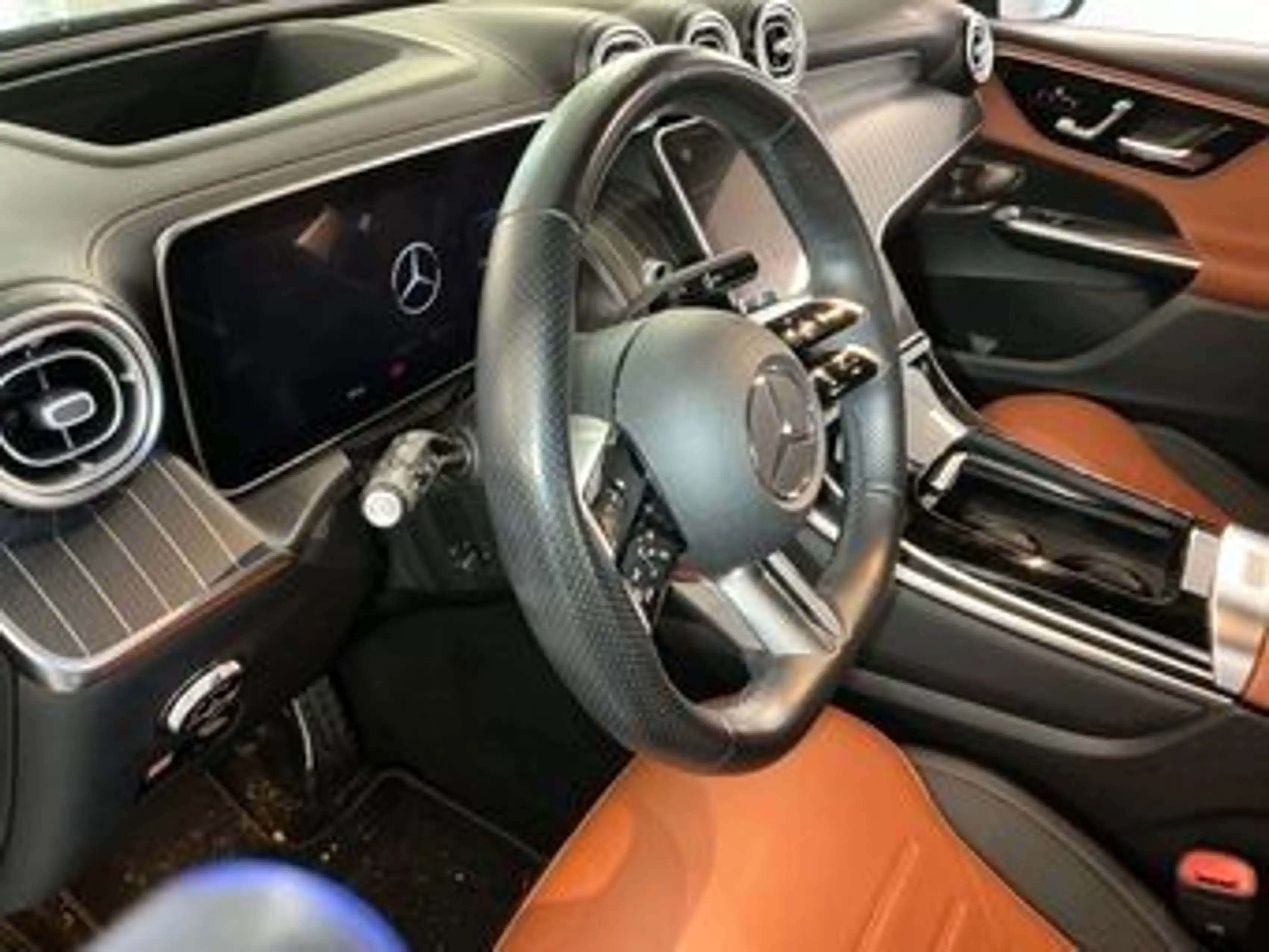 Mercedes-Benz GLC 220 d 4M AMG+DIGI+PANO+BURM+HdUp+LEDER — photo 8