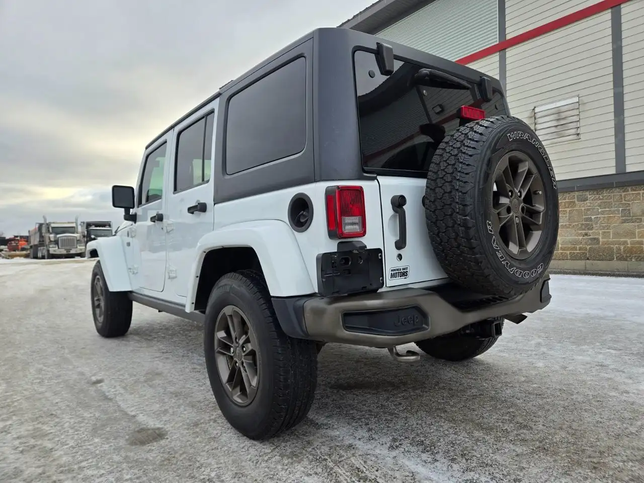 Jeep Wrangler снимка Jeep Wrangler