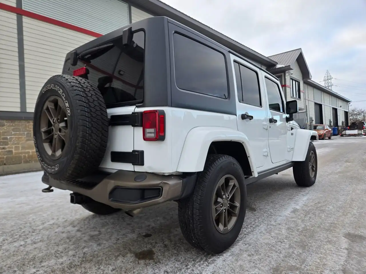 Jeep Wrangler снимка Jeep Wrangler
