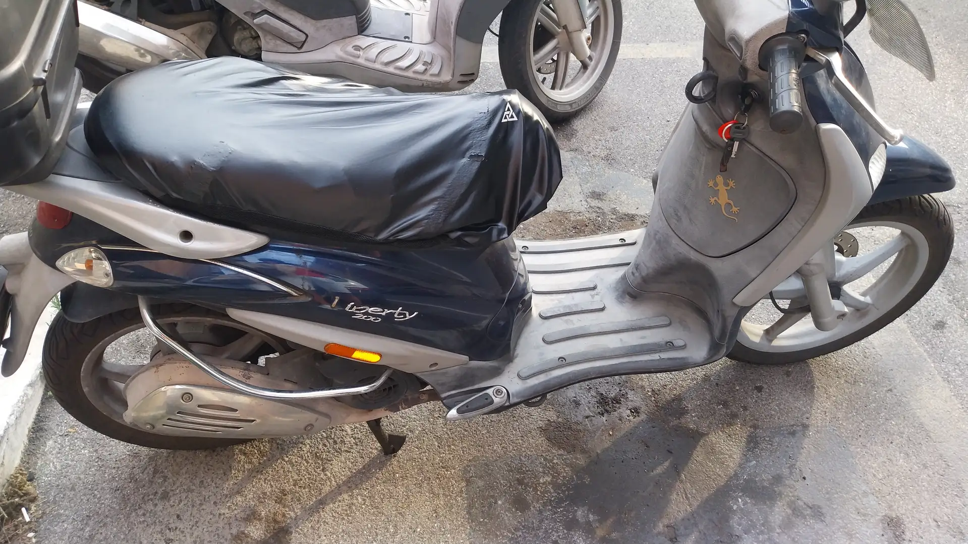 Piaggio Liberty 200 Blauw - 1