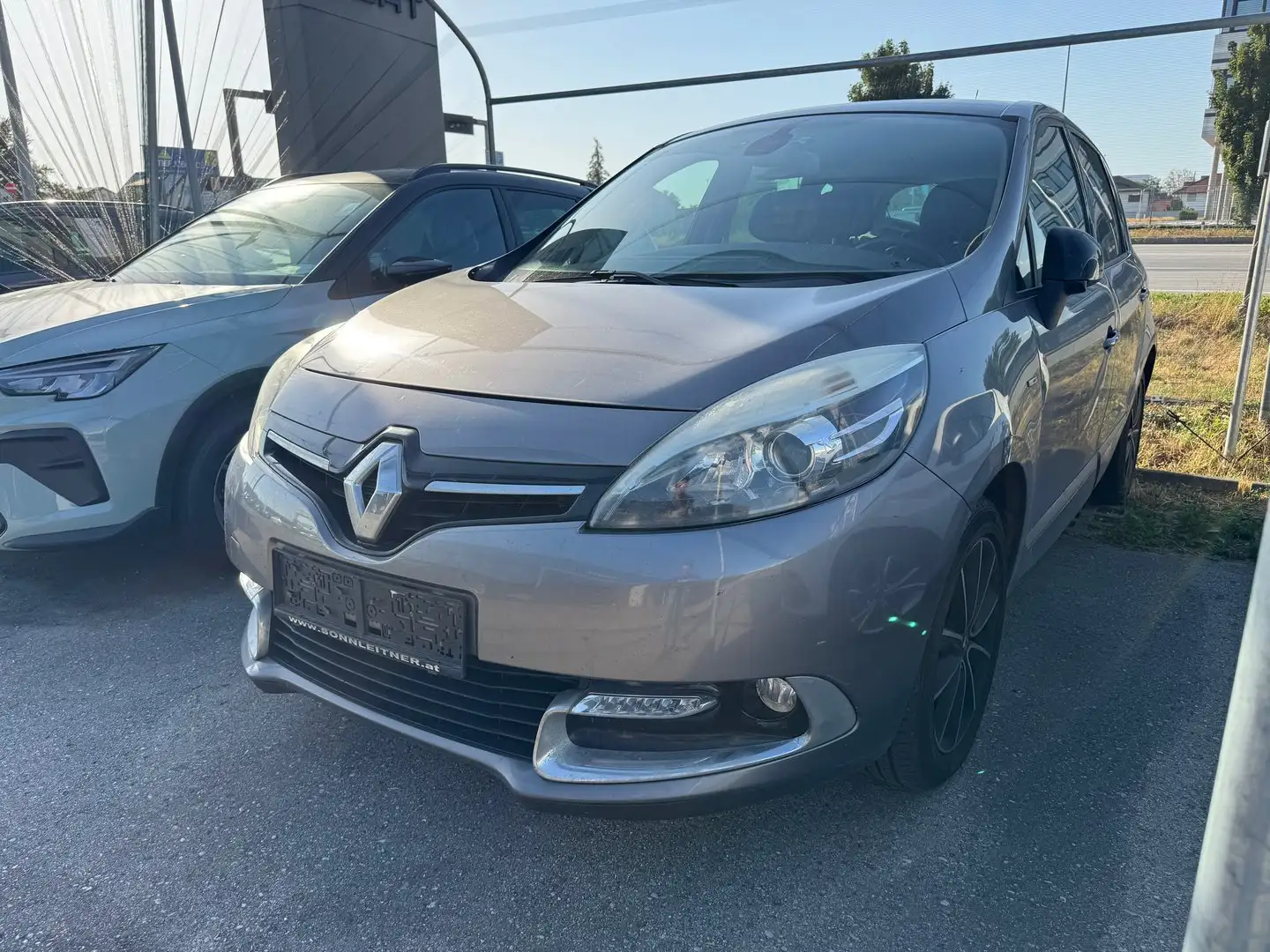 Renault Scenic Energy dCi 110 Bose Edition Grau - 1