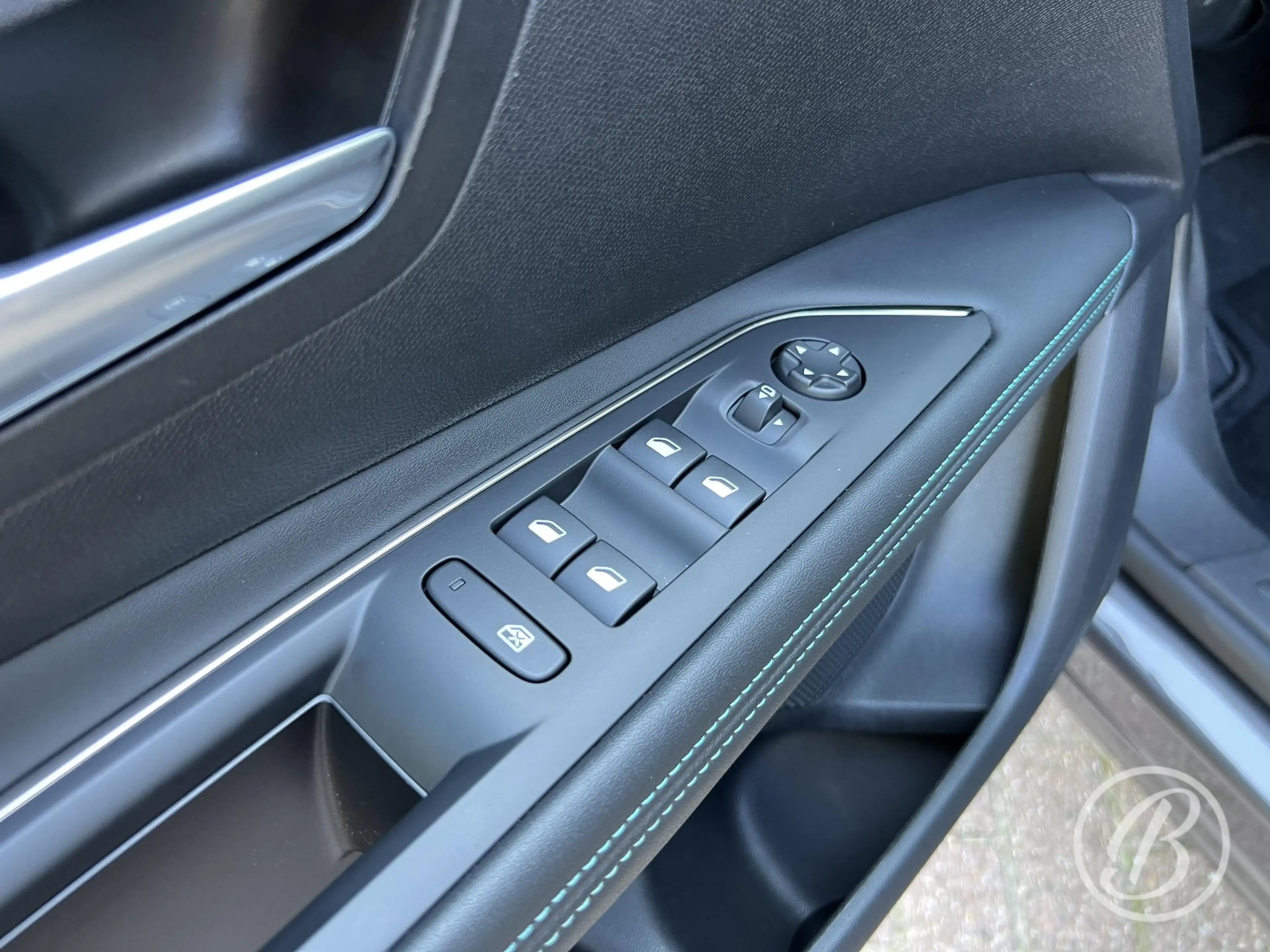 Peugeot 3008 1.6 HYbrid 225 Allure Pack Business Automaat | SOH — photo 15