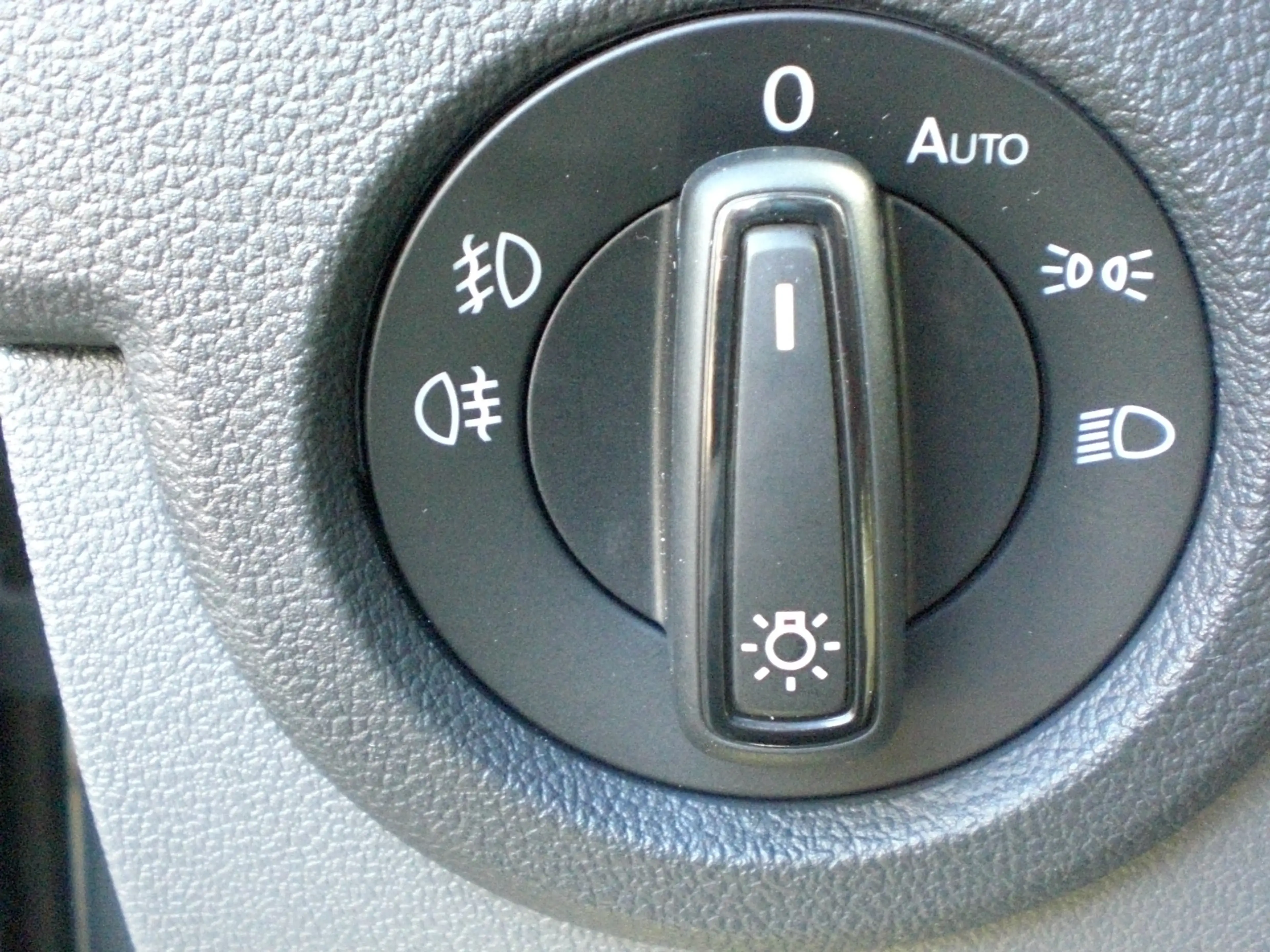 Volkswagen T-Cross Style 1.0 TSI DSG LED NAVI ACC RFK BlindSpot — photo 8