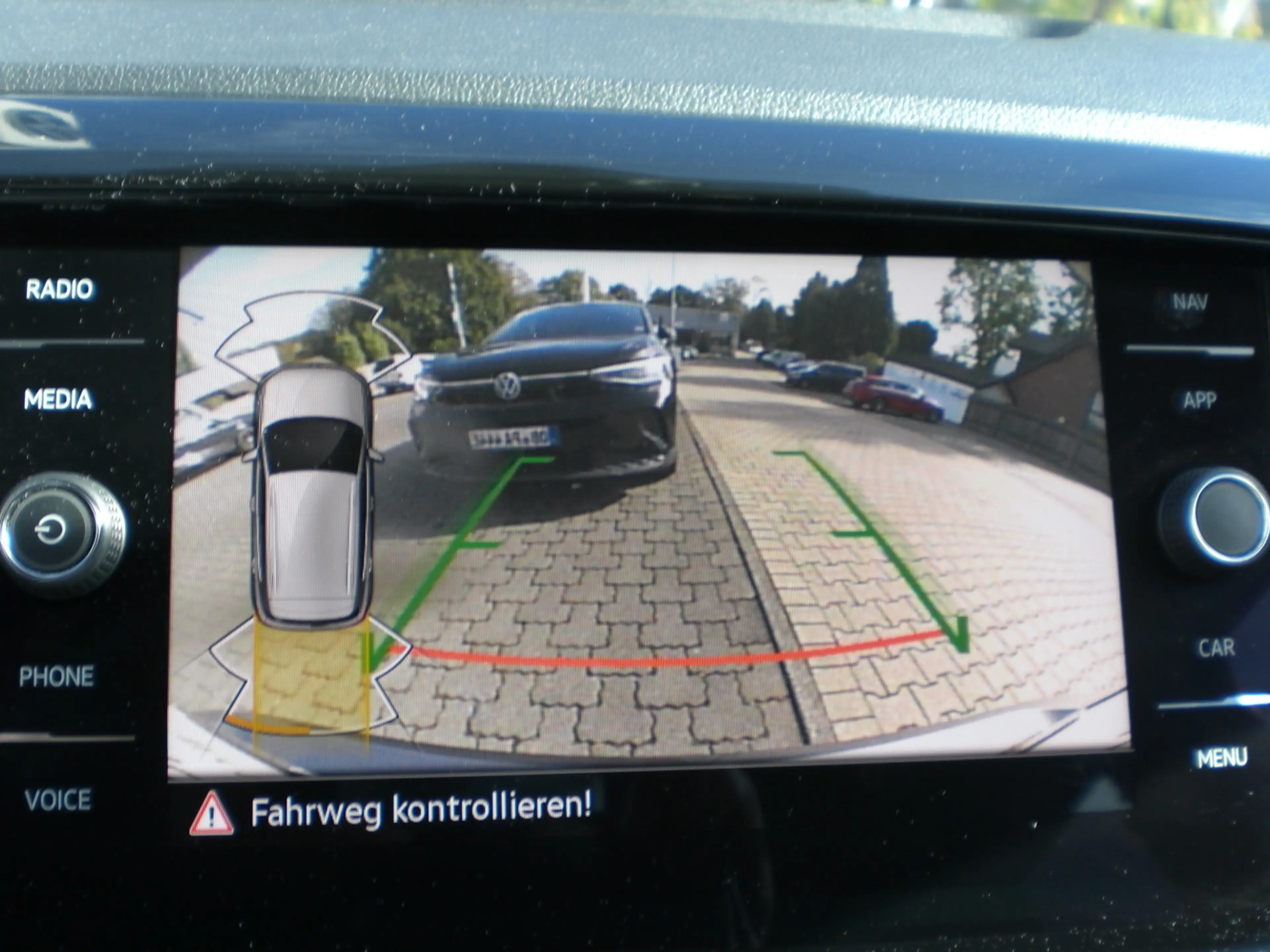 Volkswagen T-Cross Style 1.0 TSI DSG LED NAVI ACC RFK BlindSpot — photo 14