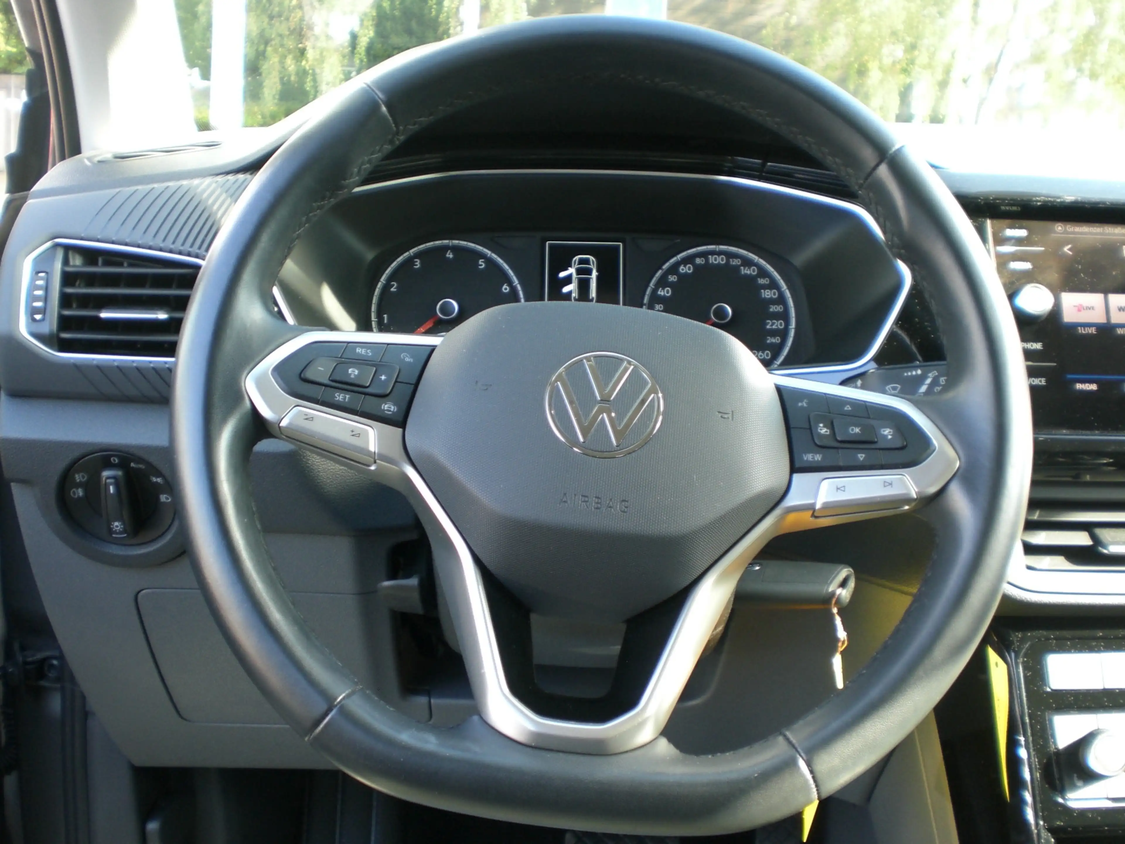 Volkswagen T-Cross Style 1.0 TSI DSG LED NAVI ACC RFK BlindSpot — photo 11