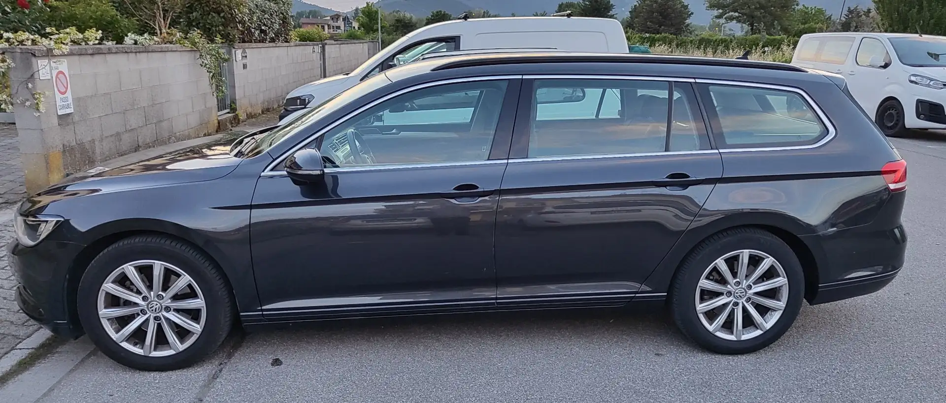 Volkswagen Passat Variant 2.0 tdi Business (businessline) 150cv - 1