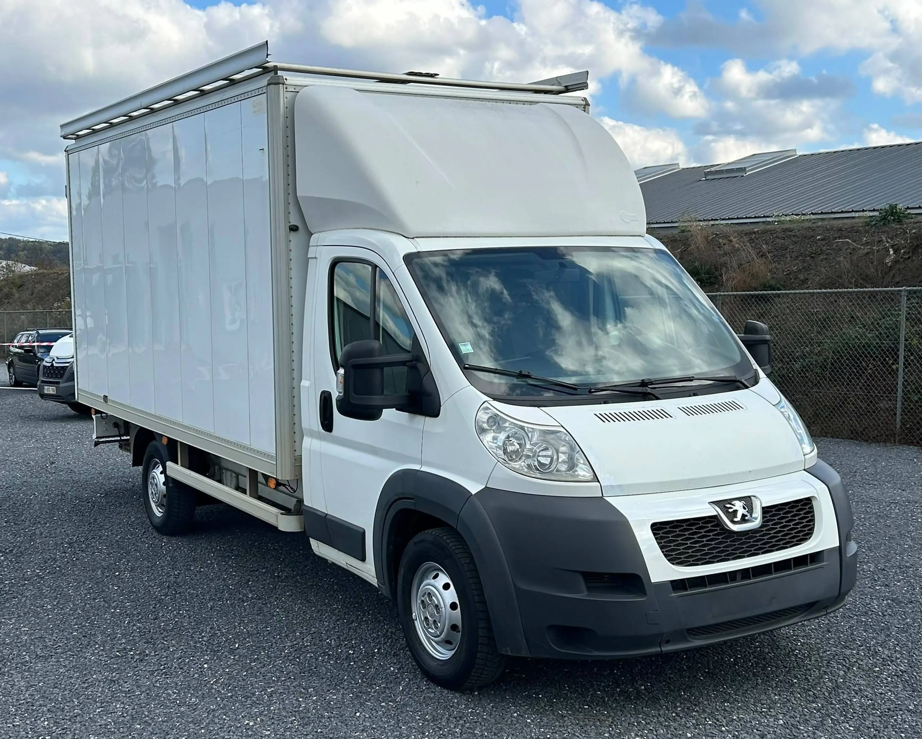 Peugeot Boxer 2.2 HDi 150CV Euro5 Caisse Aluvan Clim — photo 3