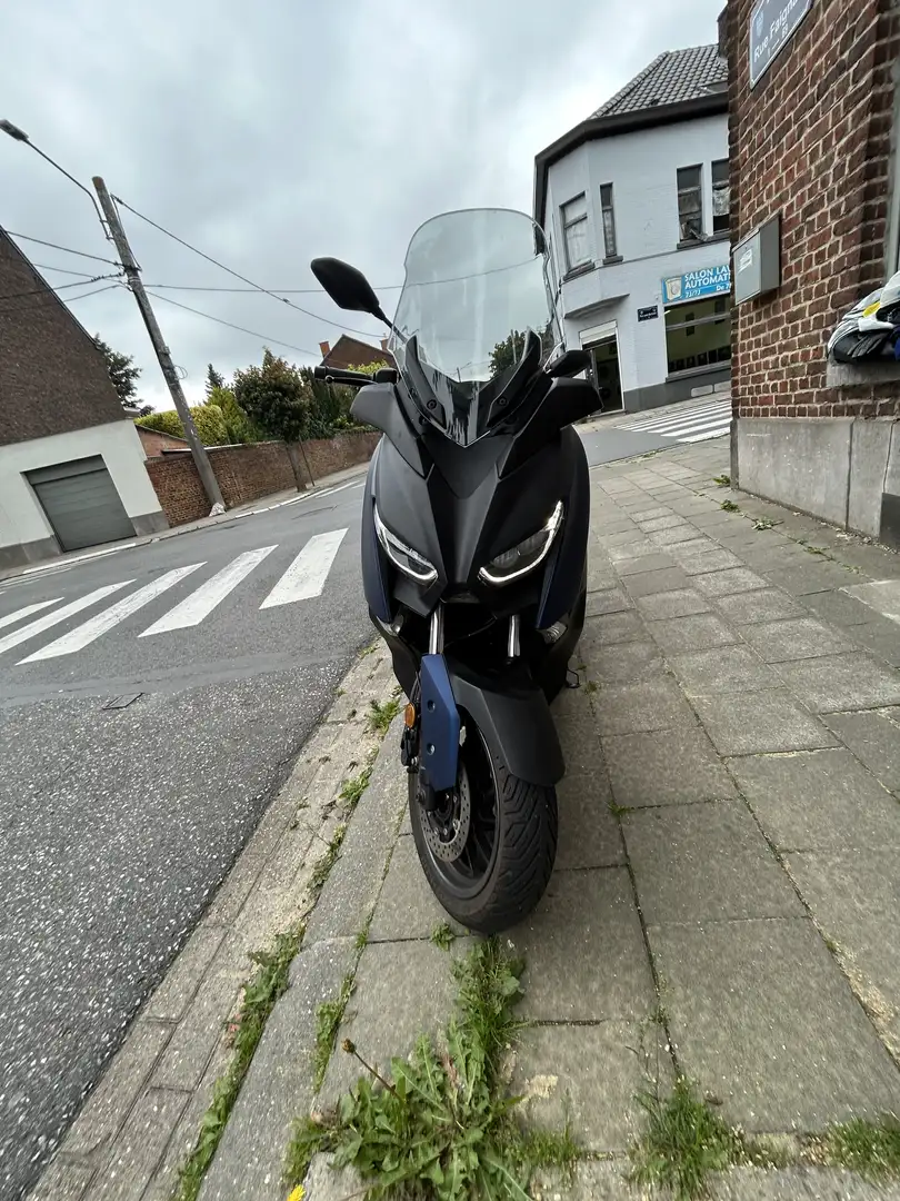 Yamaha X-Max 400 - 1