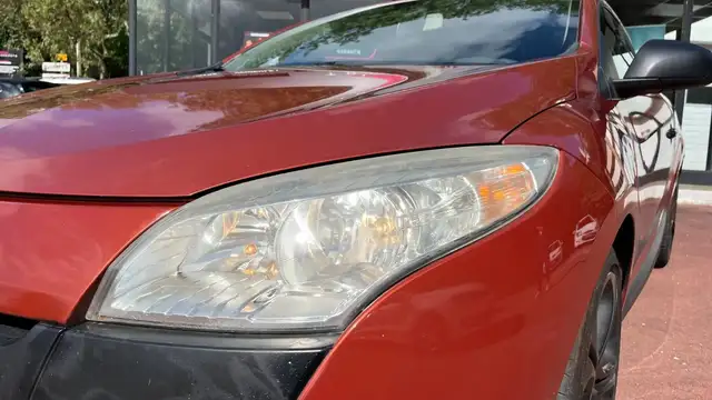 Renault Megane view 9