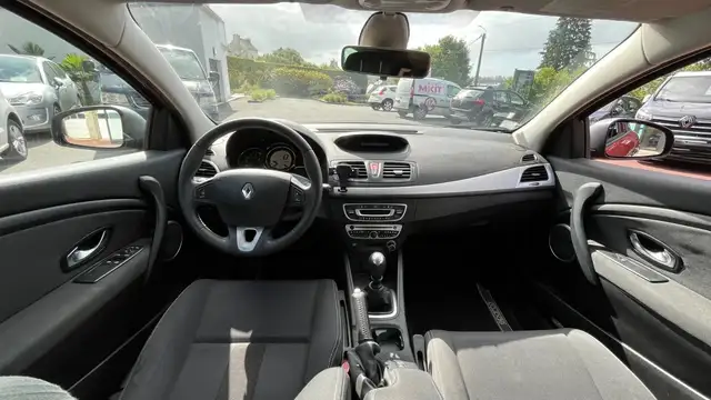 Renault Megane view 21
