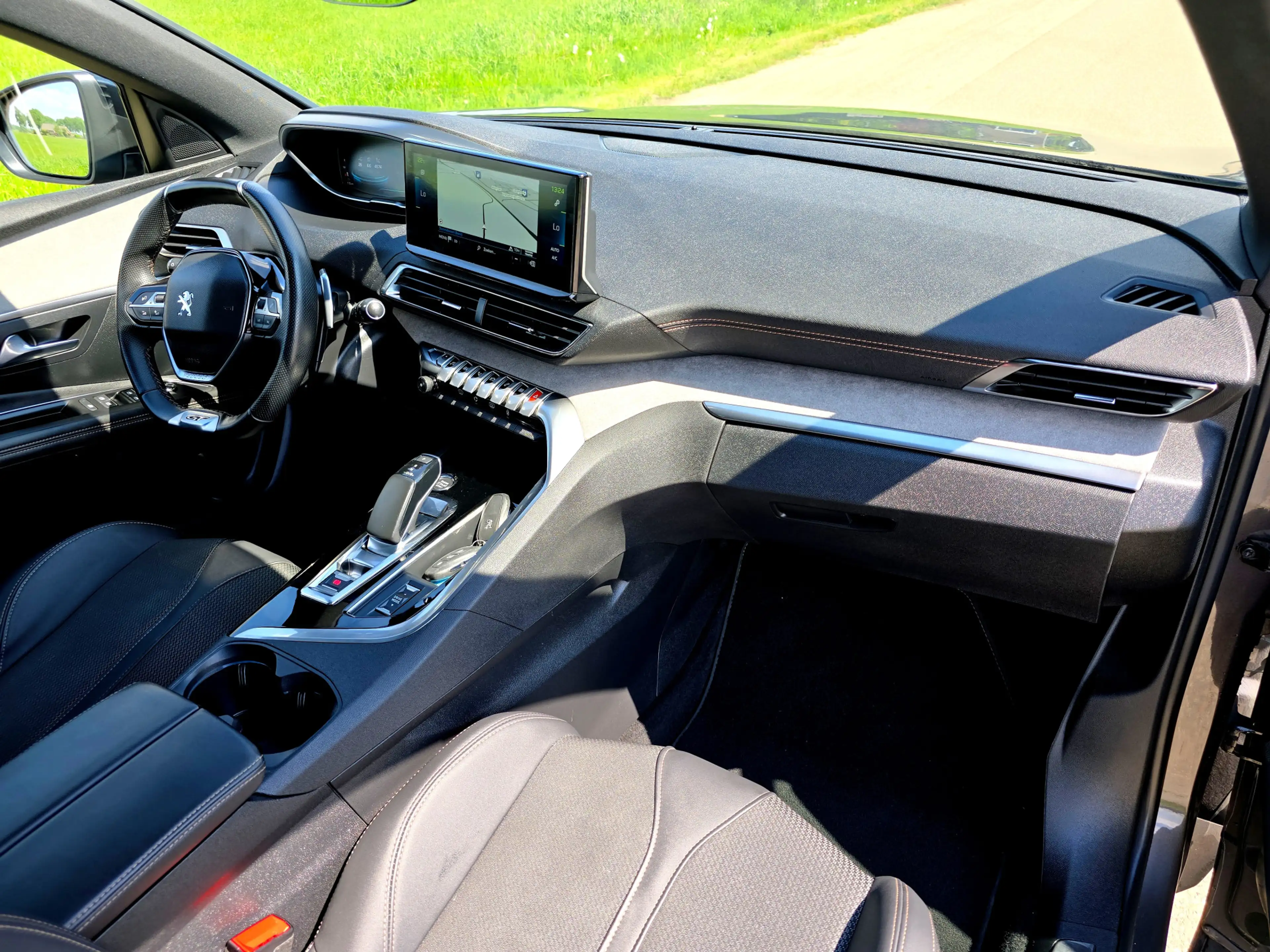 Peugeot 3008 1.6 HYbrid 225 GT - PHEV - Panorama dak - — photo 15