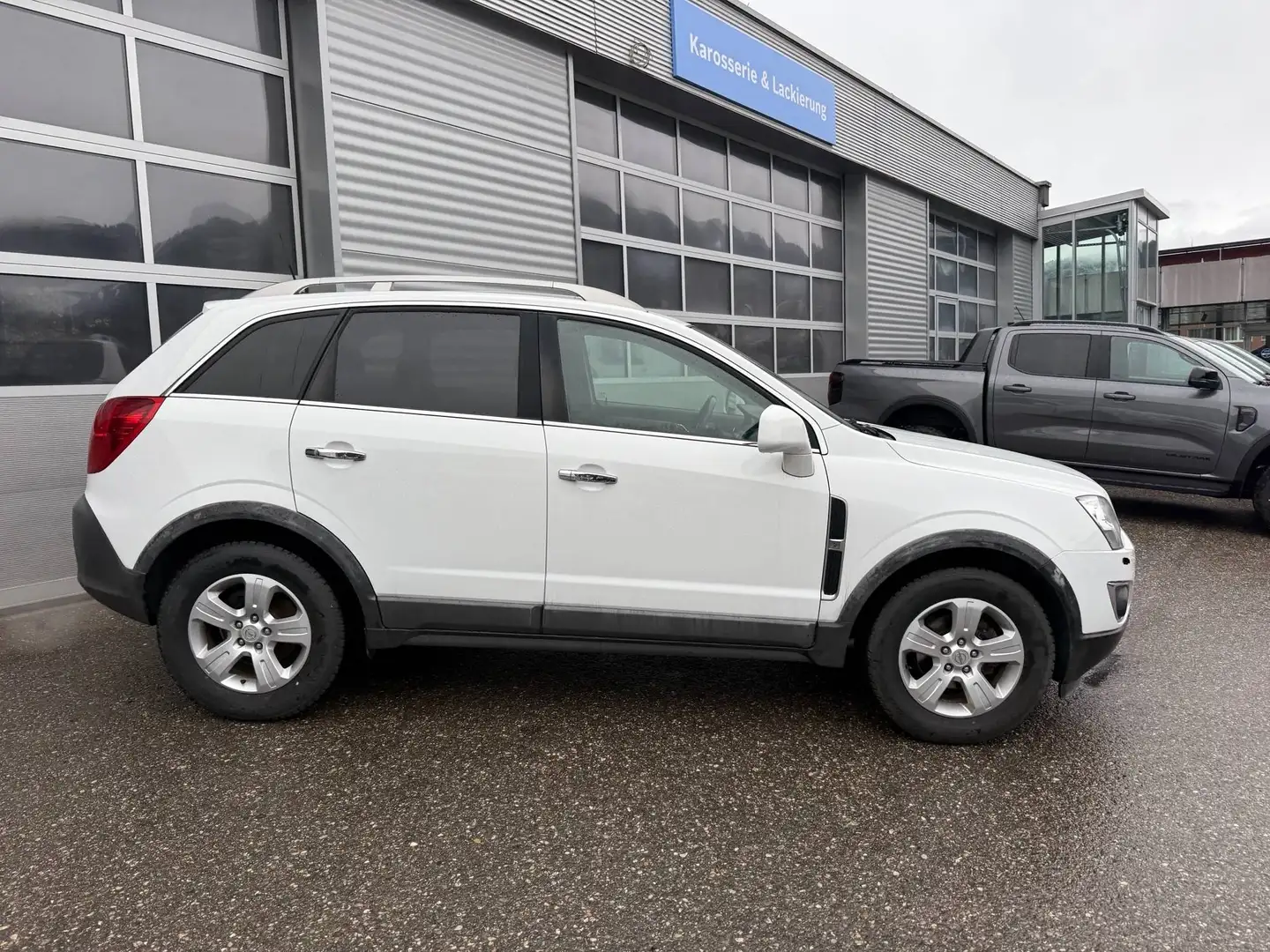 Opel Antara 4x4 Cosma 2,2L Weiß - 2