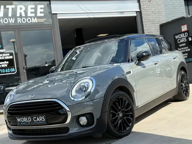 MINI Cooper Clubman 1.5iA AUTOMATIQUE - TOIT PANO - NAVI - FRONT ASS.