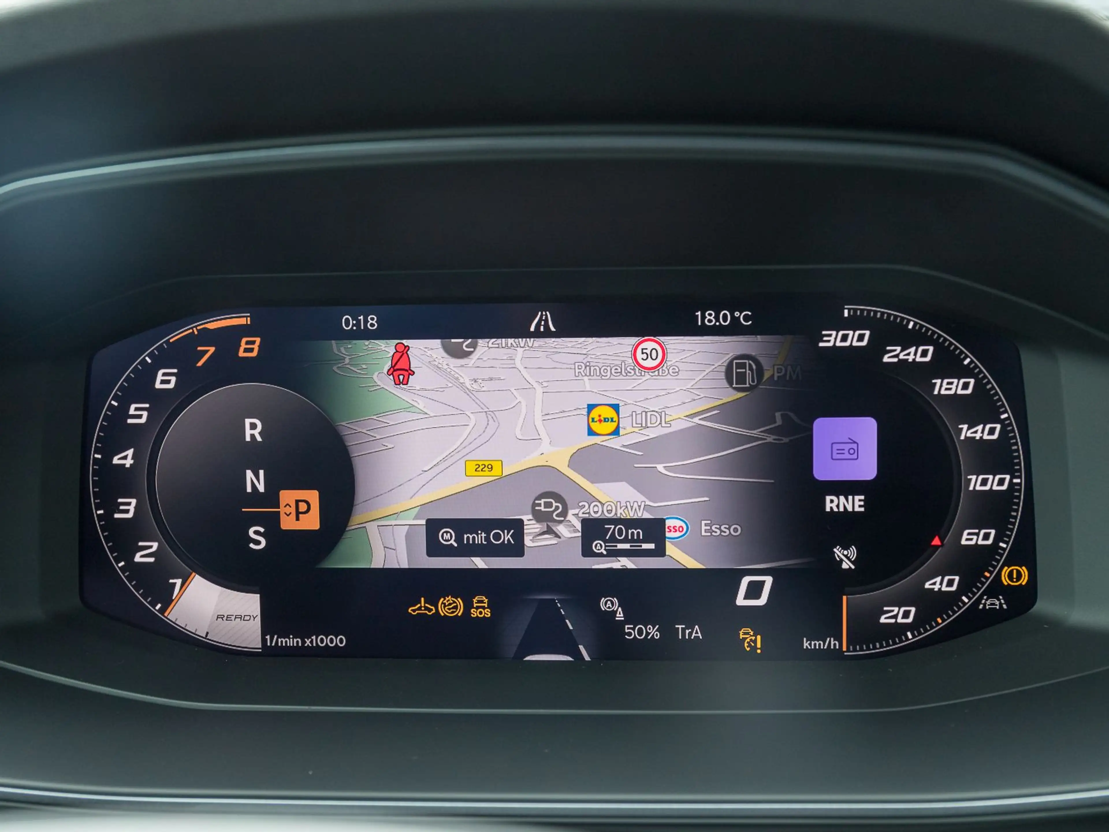 CUPRA Leon Sportstourer 2.0 TSI DSG VZ 4DRIVE REAR VIE — photo 6