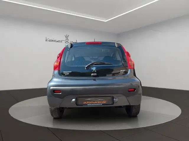 Peugeot 107 view 7