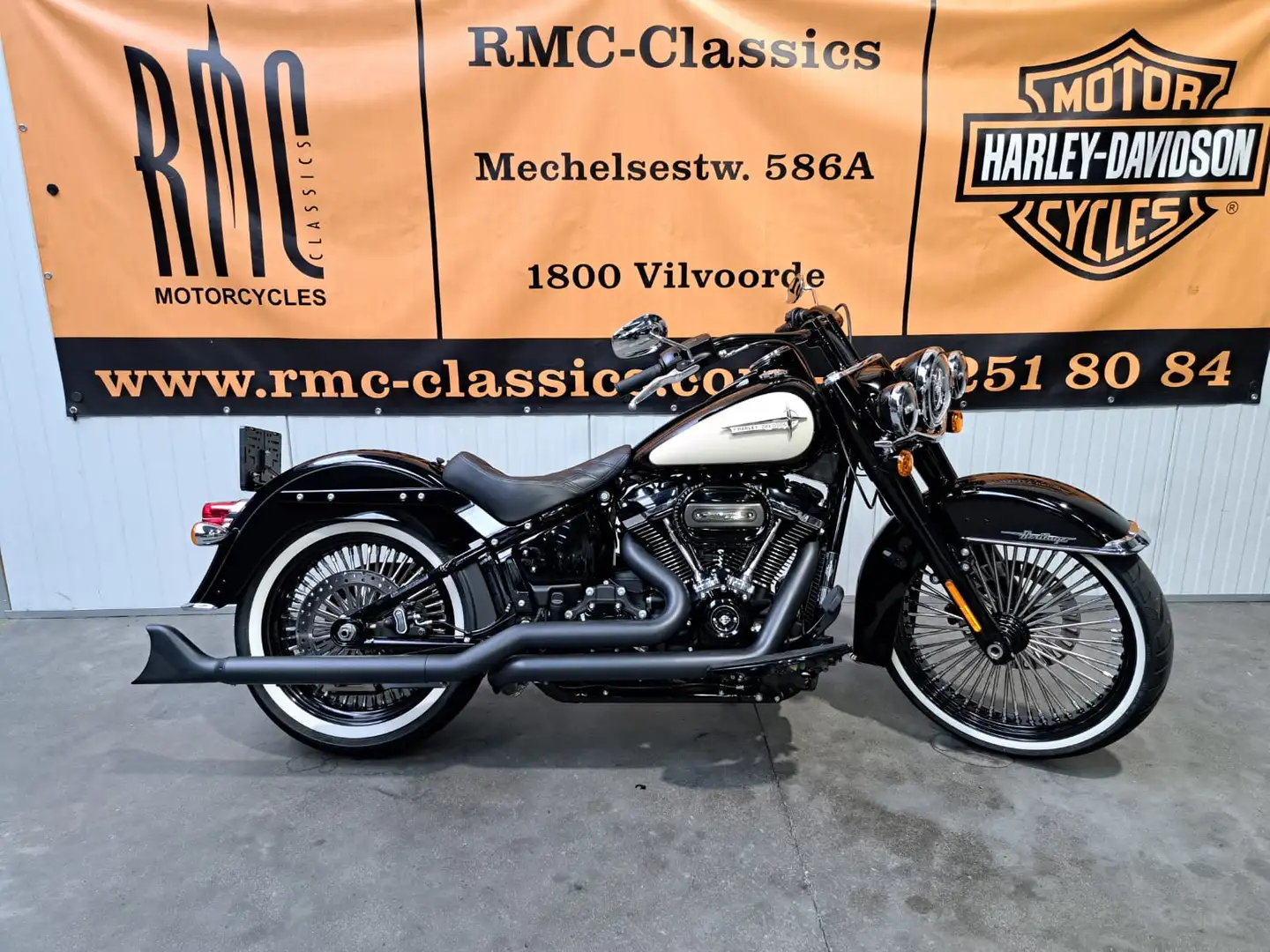 Harley-Davidson Heritage Softail CLASSIC 114 Blanc - 1
