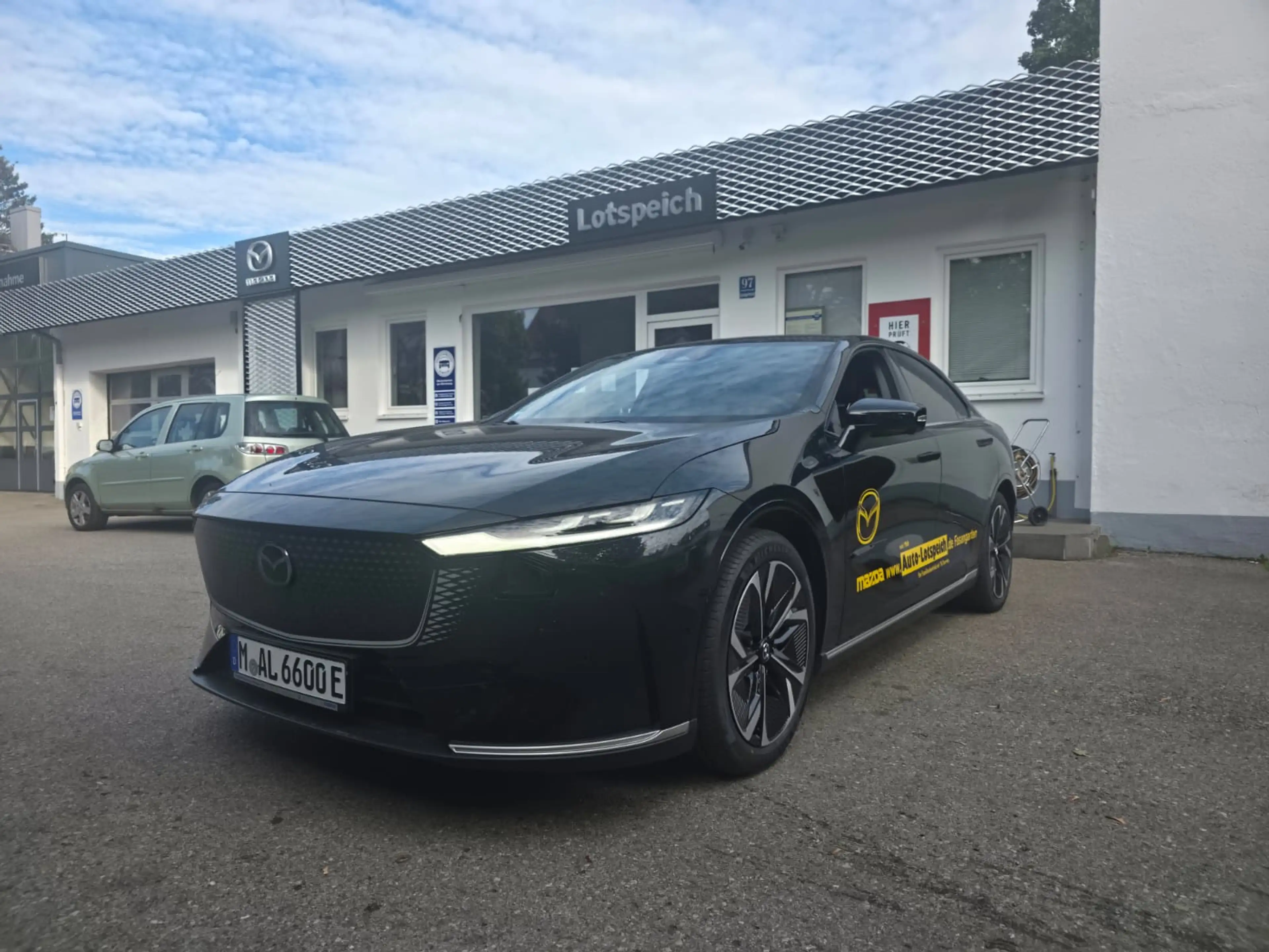 Mazda 6e EV 258ps Mazda6e Takumi, Sitzheizung, Head-Up — photo 2