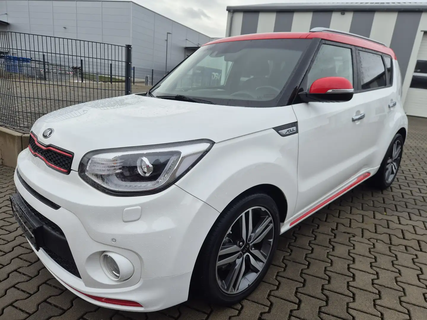 Kia Soul White & Red Edition Weiß - 1