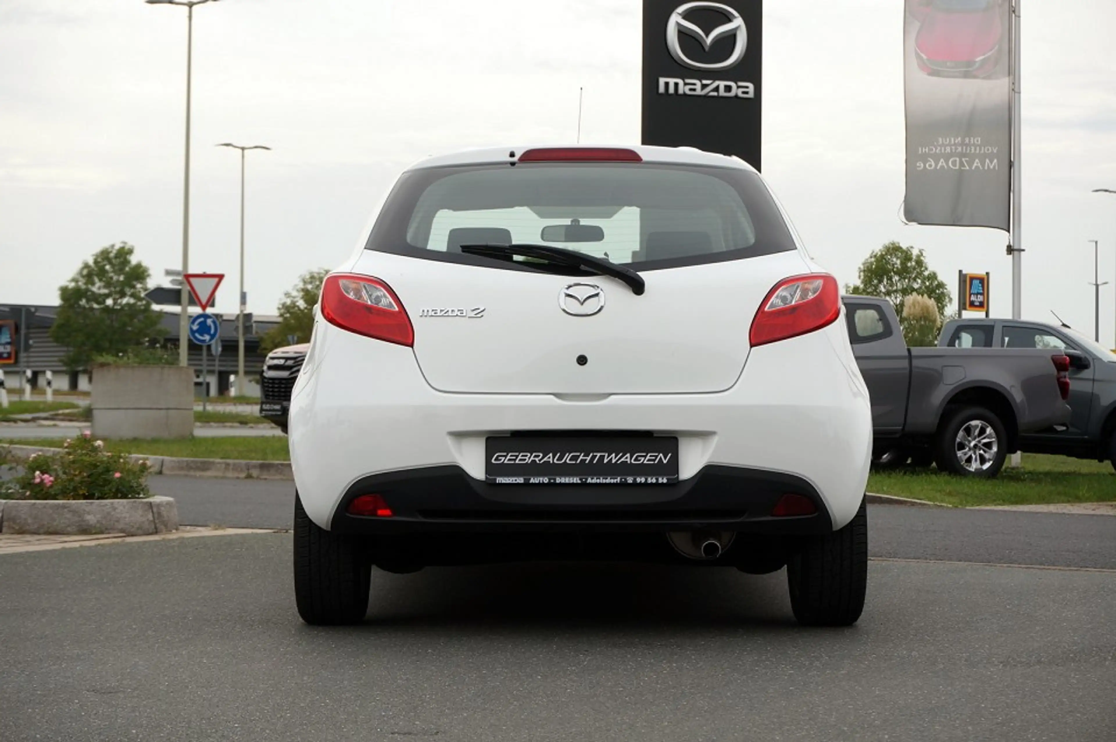 Mazda 2 5-Türer Edition | Benz. 55kW (75PS) | Sitzheizung — photo 6