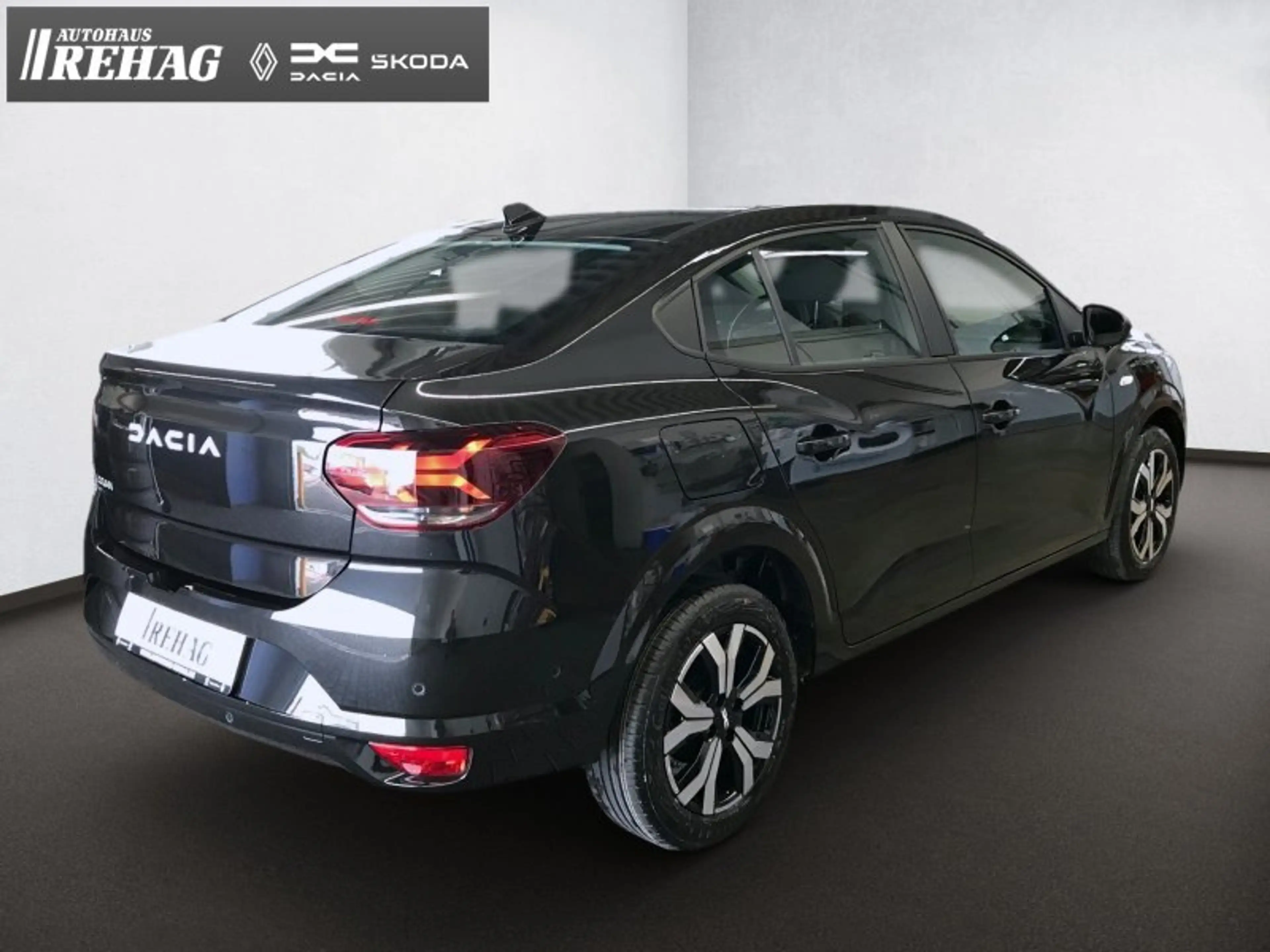 Dacia Logan Black Edition TCe 90 CVT *KLIMA*PDC* — photo 4