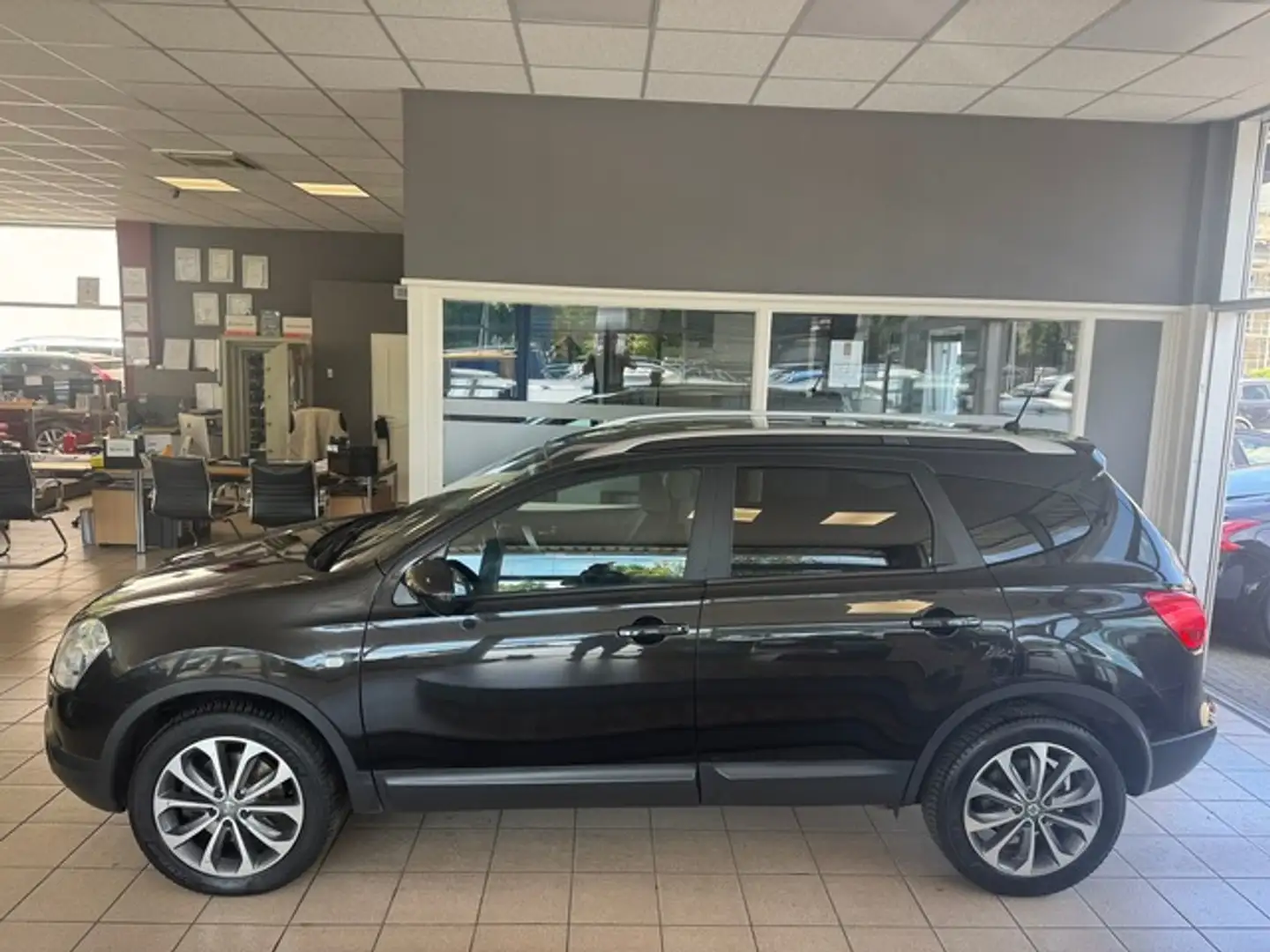 Nissan Qashqai+2 Qashqai+2 7-Sitzer Leder Pano Navi Kamera Keyles Schwarz - 2