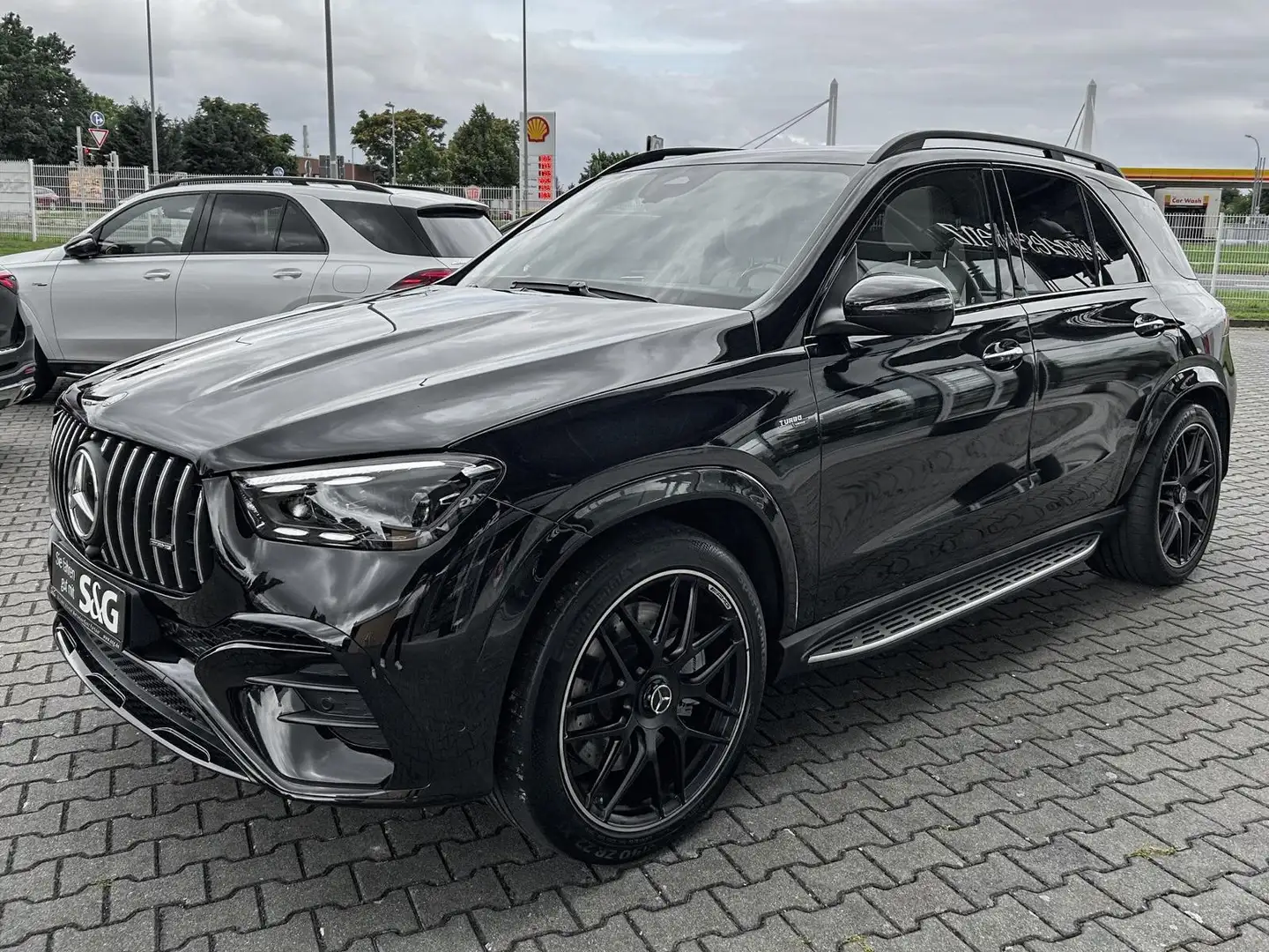 Mercedes-Benz GLE 53 AMG GLE 53 4M+ premium Night+Pano+AHK+HUD Noir - 1