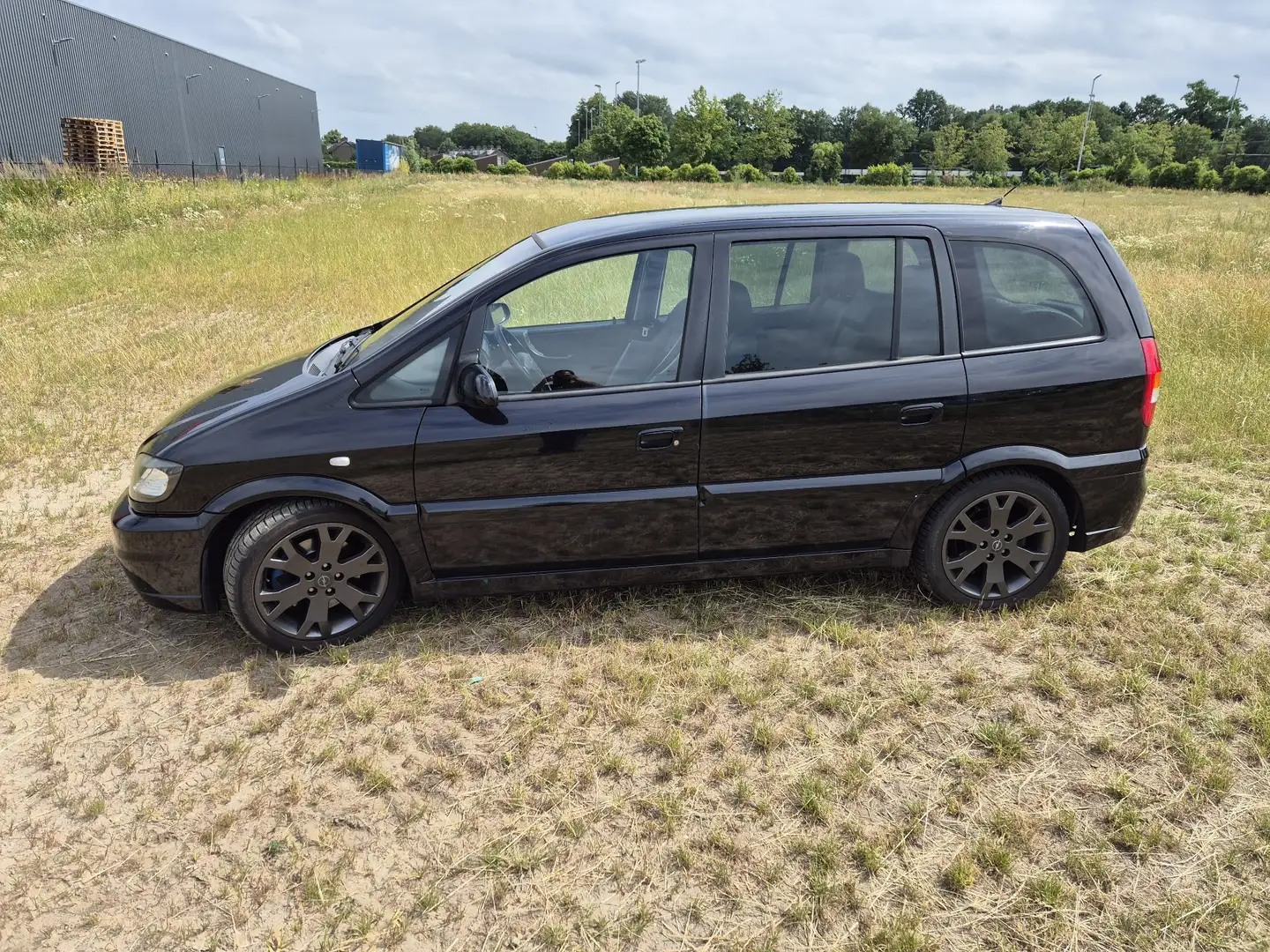 Opel Zafira 2.0-16V OPC Nero - 2
