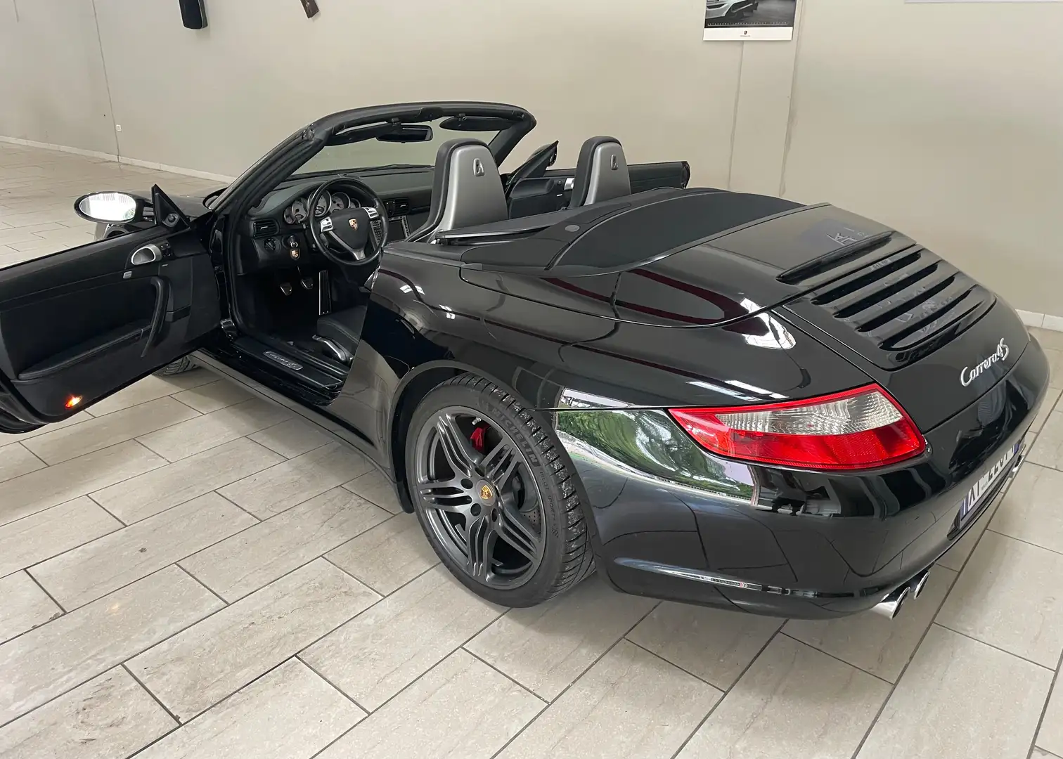 Porsche 997 911 4s scarichi, 111punti. Nero - 1
