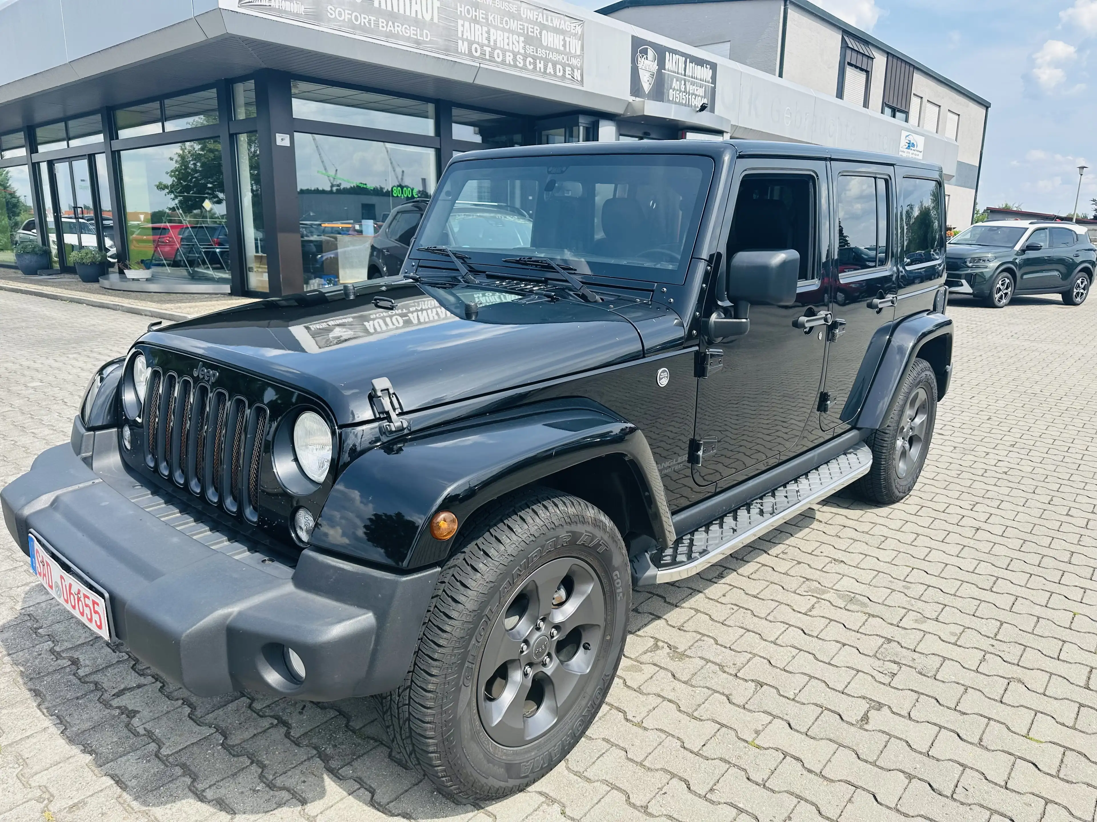 Jeep Wrangler Sahara Sondermodell  Unlimited