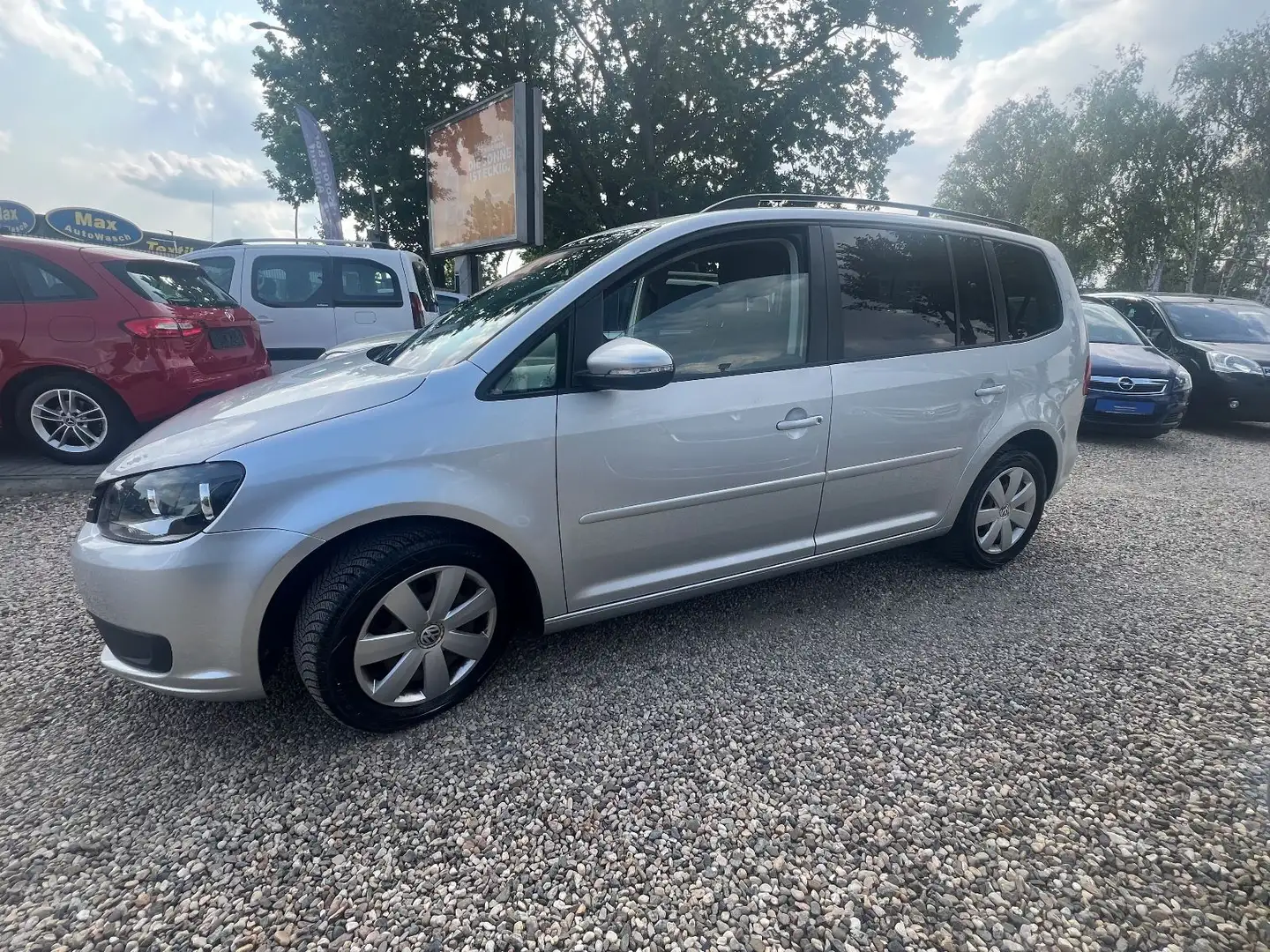 Volkswagen Touran Comfortline 7 SITZER Argent - 2