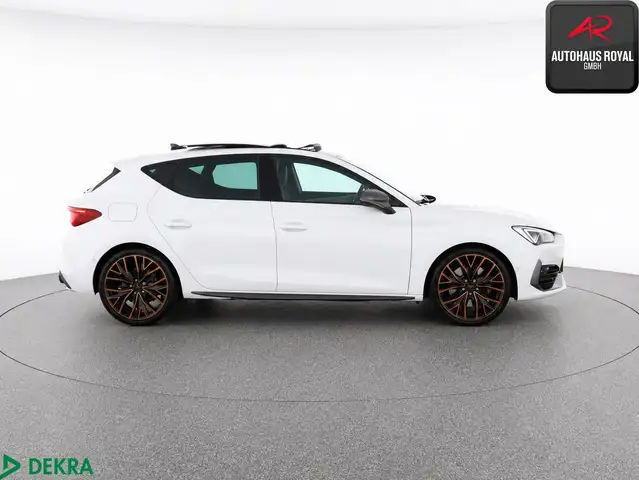 Cupra Leon view 6